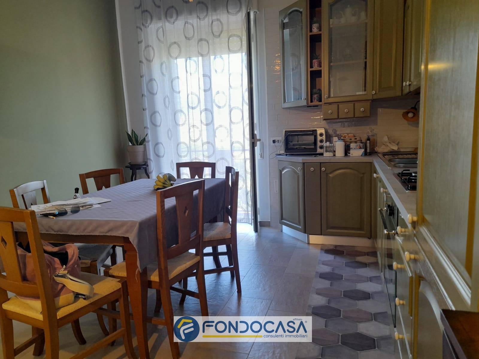 Appartamento in vendita a Giffoni Valle Piana, Santa Maria a Vico