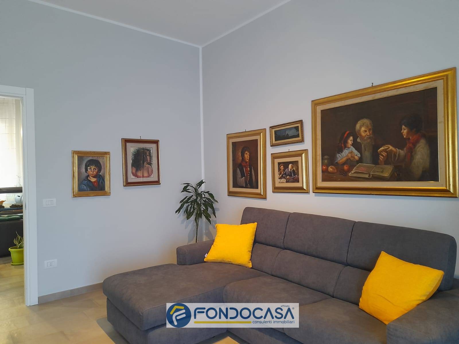 Appartamento in vendita a Giffoni Valle Piana, Santa Maria a Vico