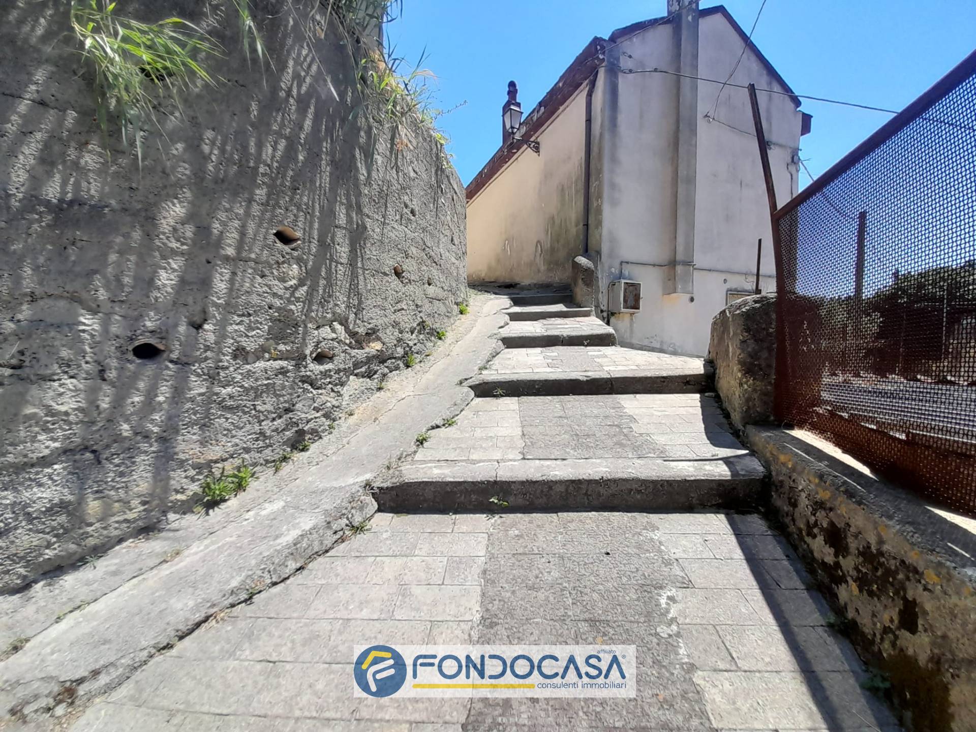 Rustico in vendita a Salerno, Brignano