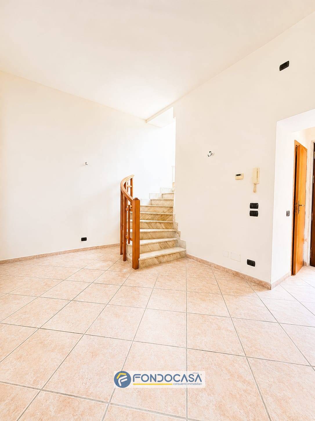 Appartamento in vendita a Baronissi, Orignano