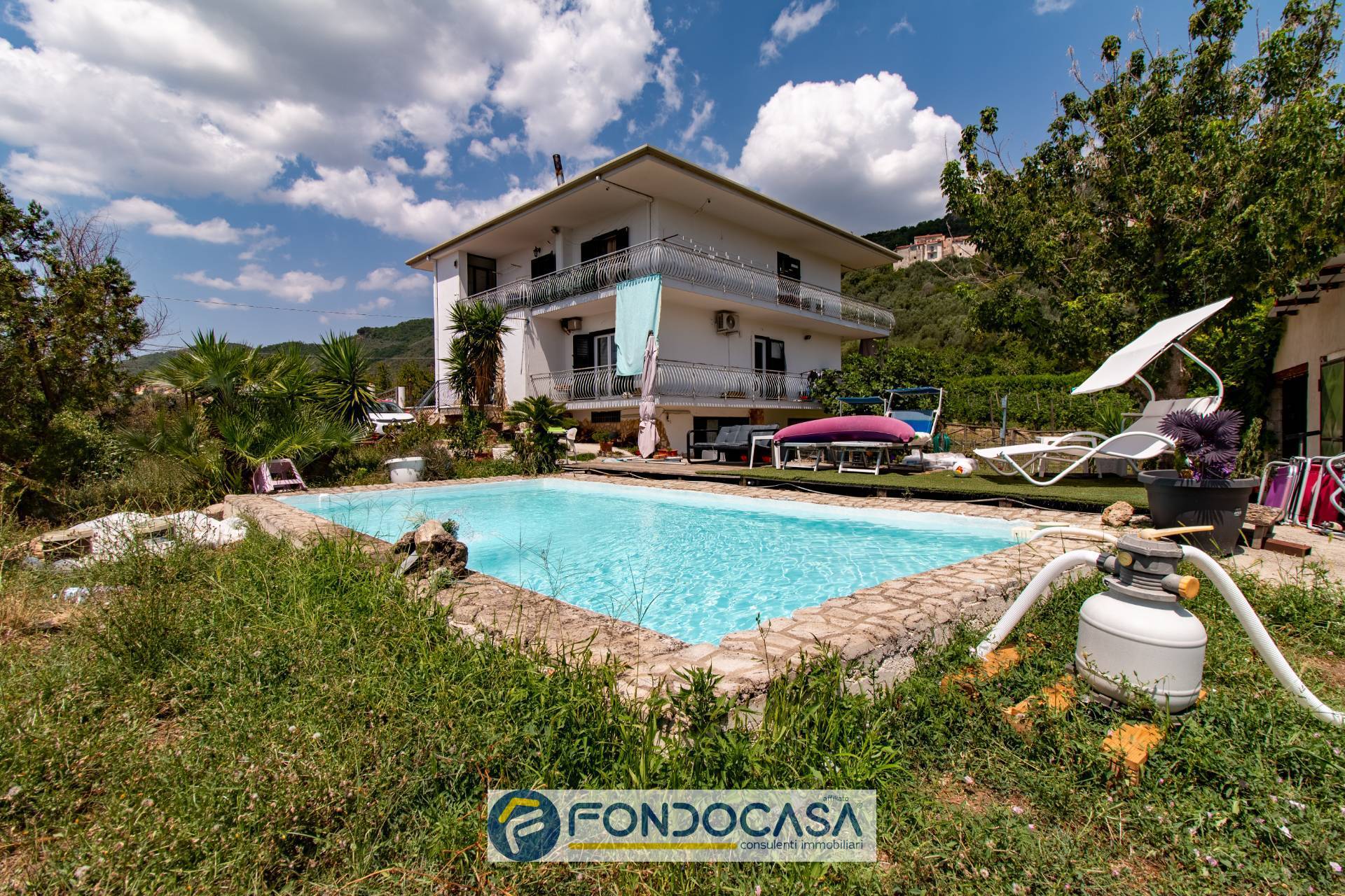 Casa semindipendente in vendita a Montecorvino Pugliano