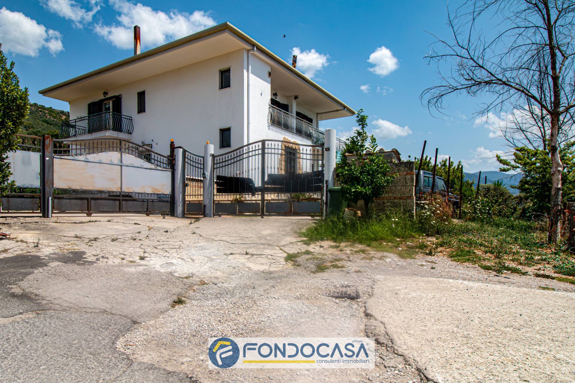 Casa semindipendente in vendita a Montecorvino Pugliano