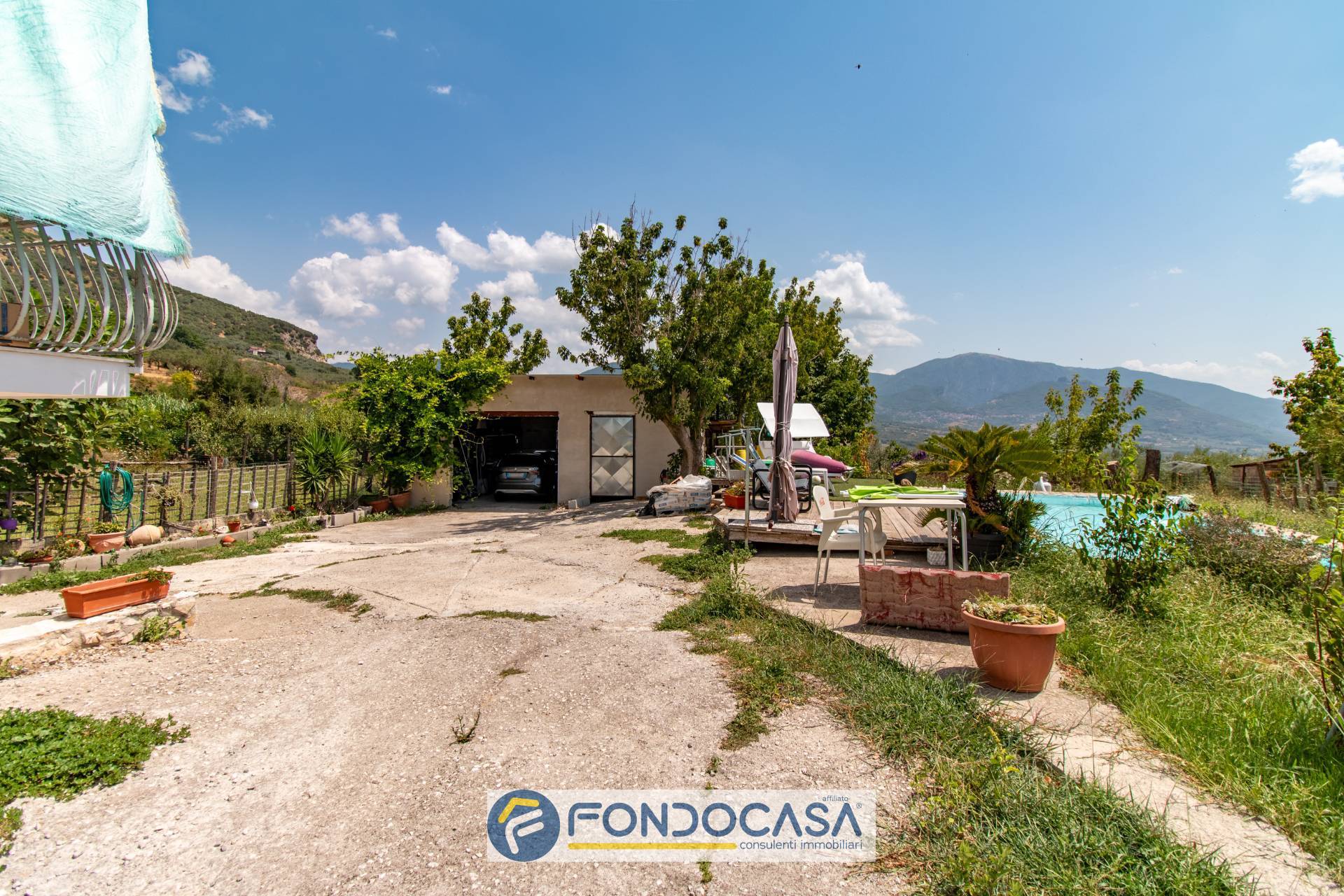 Casa semindipendente in vendita a Montecorvino Pugliano