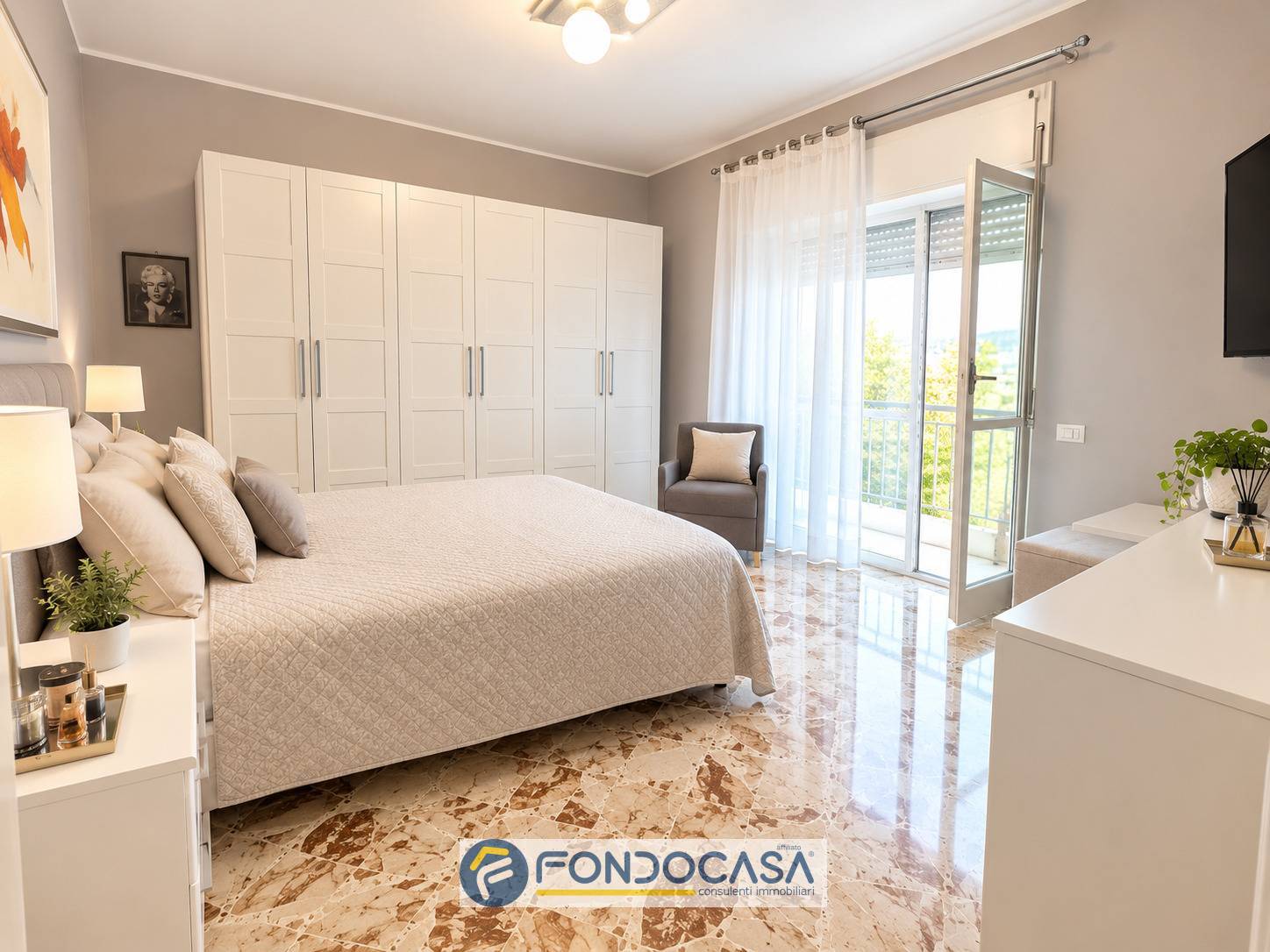 Appartamento in vendita a Salerno