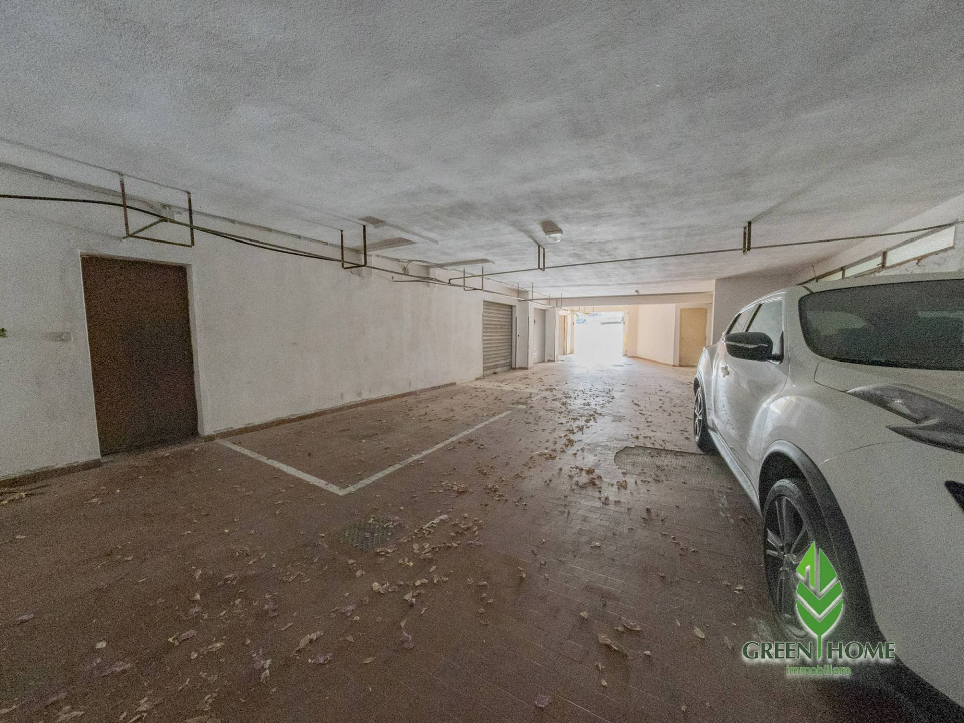 Box o garage in vendita a Cagliari, Is Mirrionis