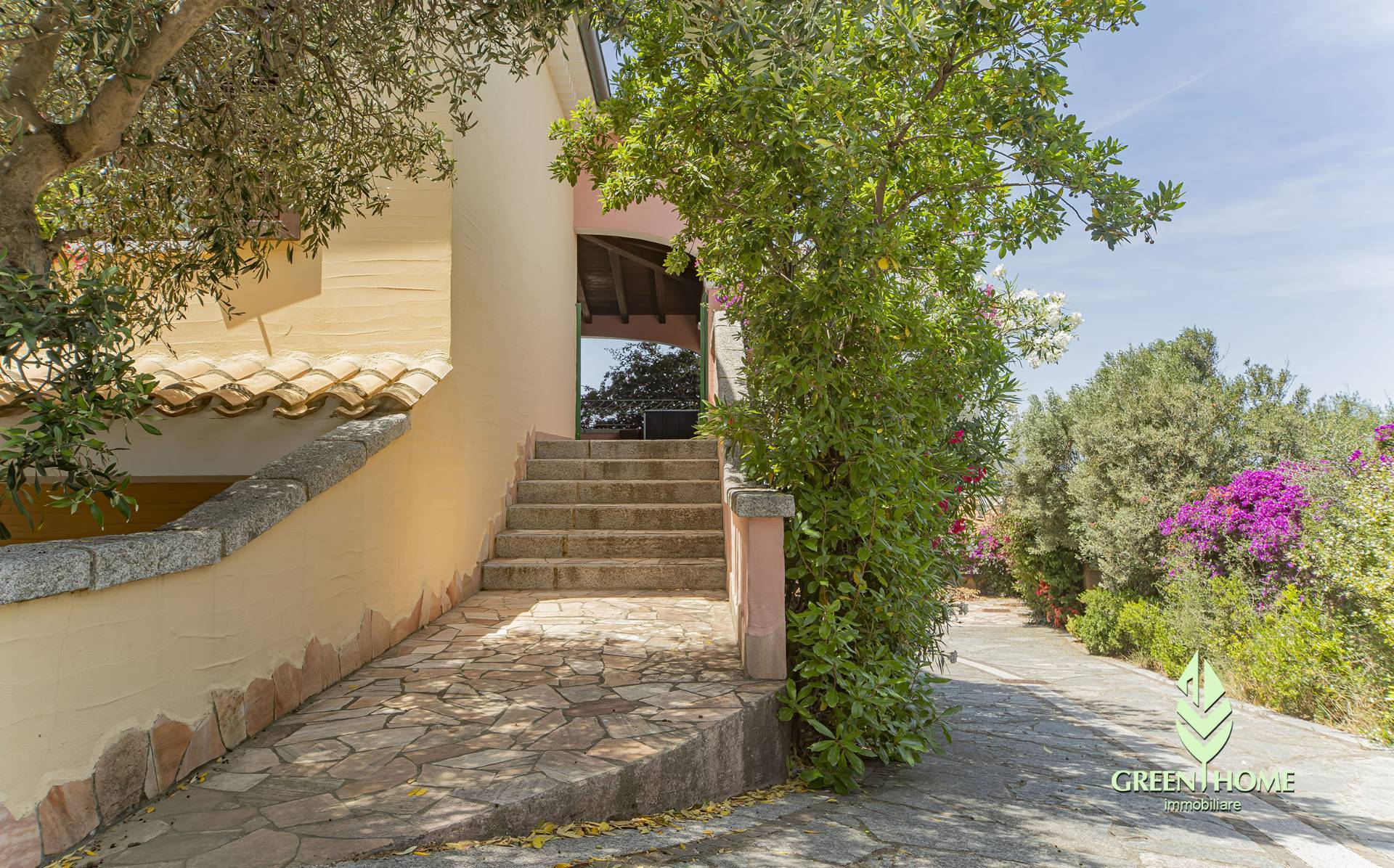 Villette a schiera in vendita a Giba, Villarios