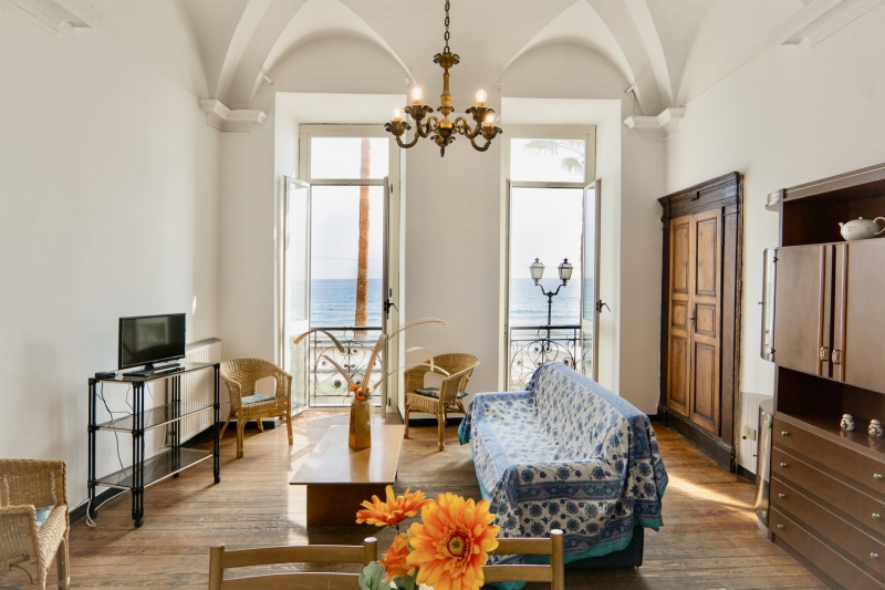 Quadrilocale in affitto a Alassio