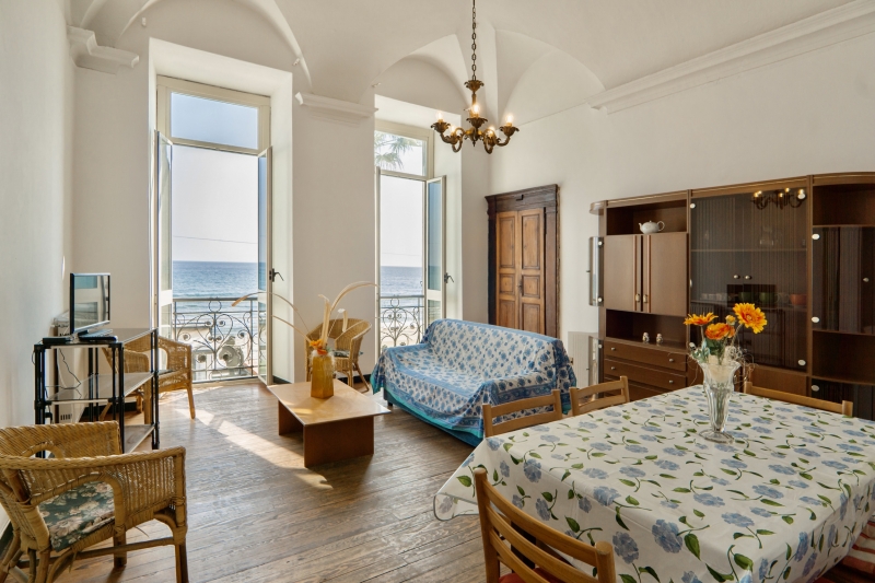 Quadrilocale in affitto a Alassio