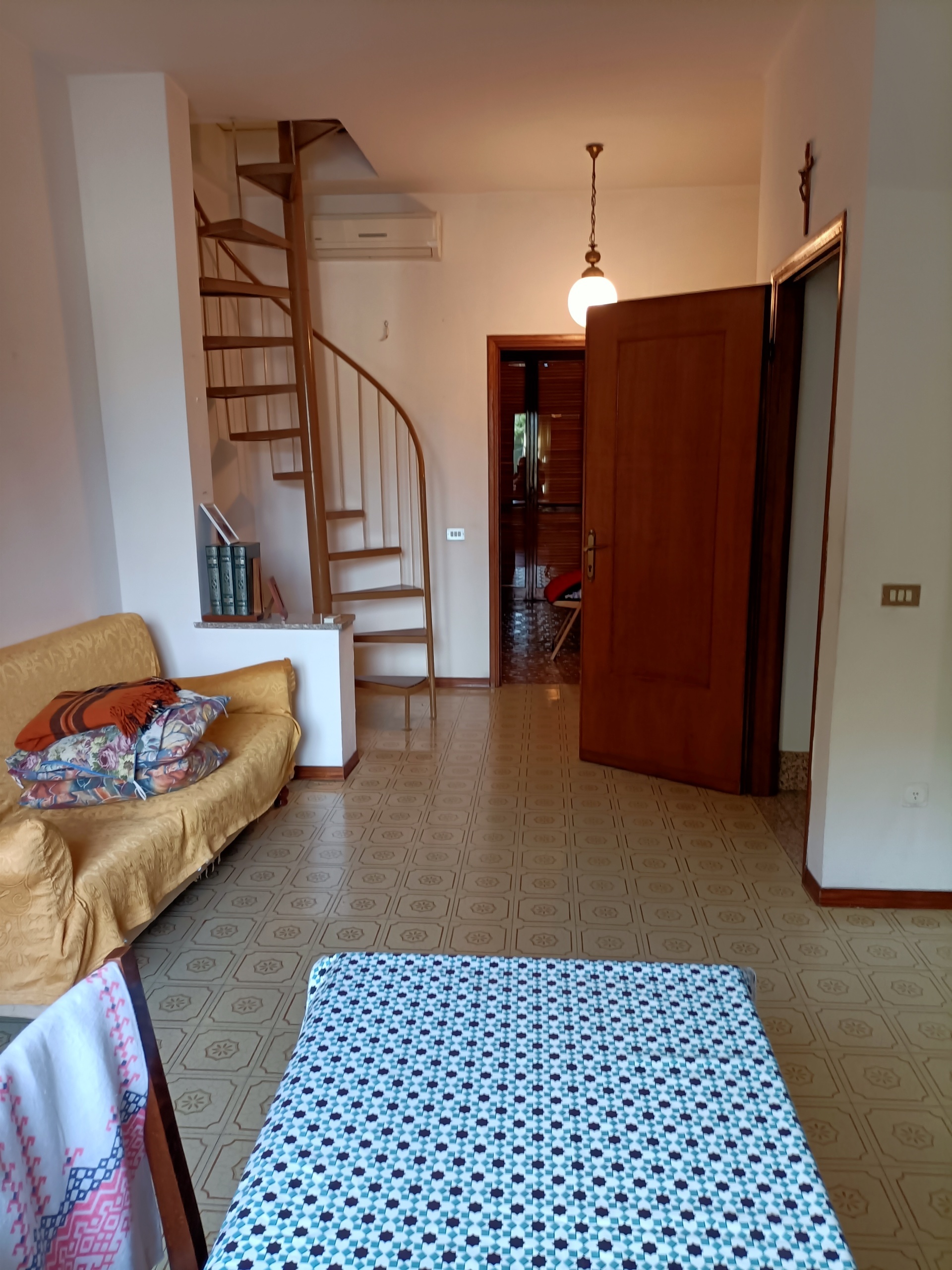 Casa indipendente in vendita in viale amendola 5a, Castel San Giovanni