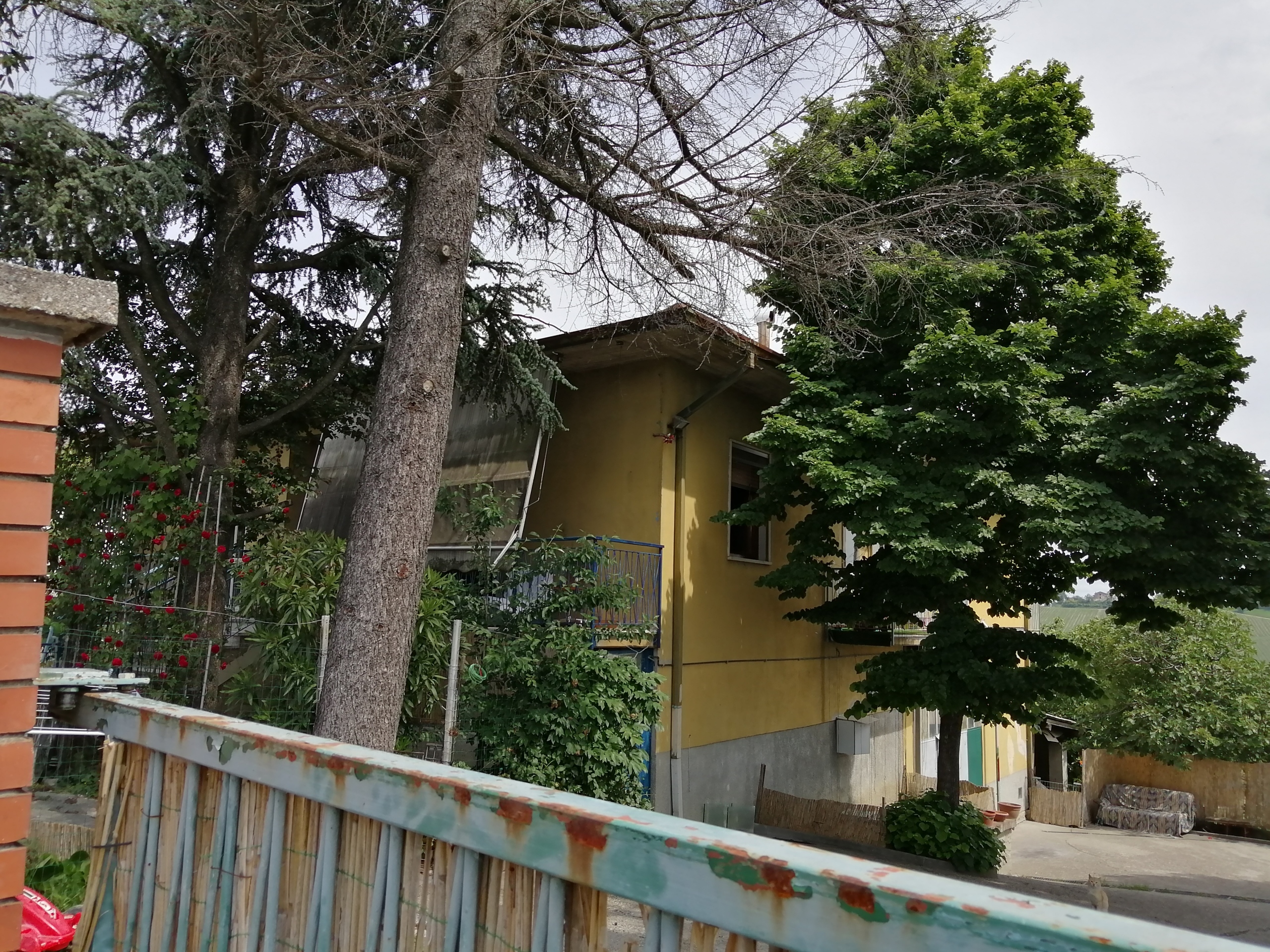 Casa indipendente con giardino in frazione croce, Rovescala