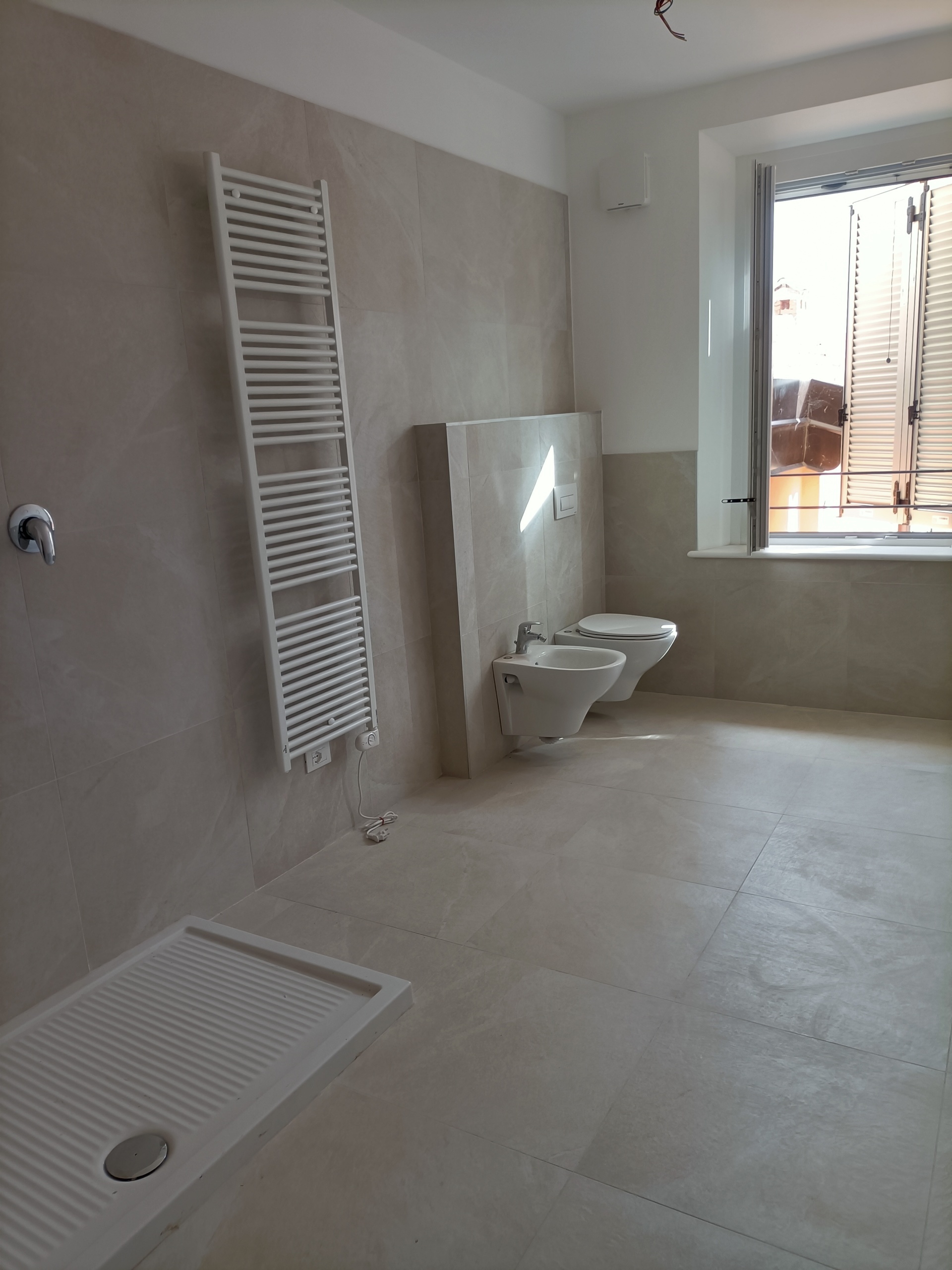 Trilocale classe A in centro, Castel San Giovanni