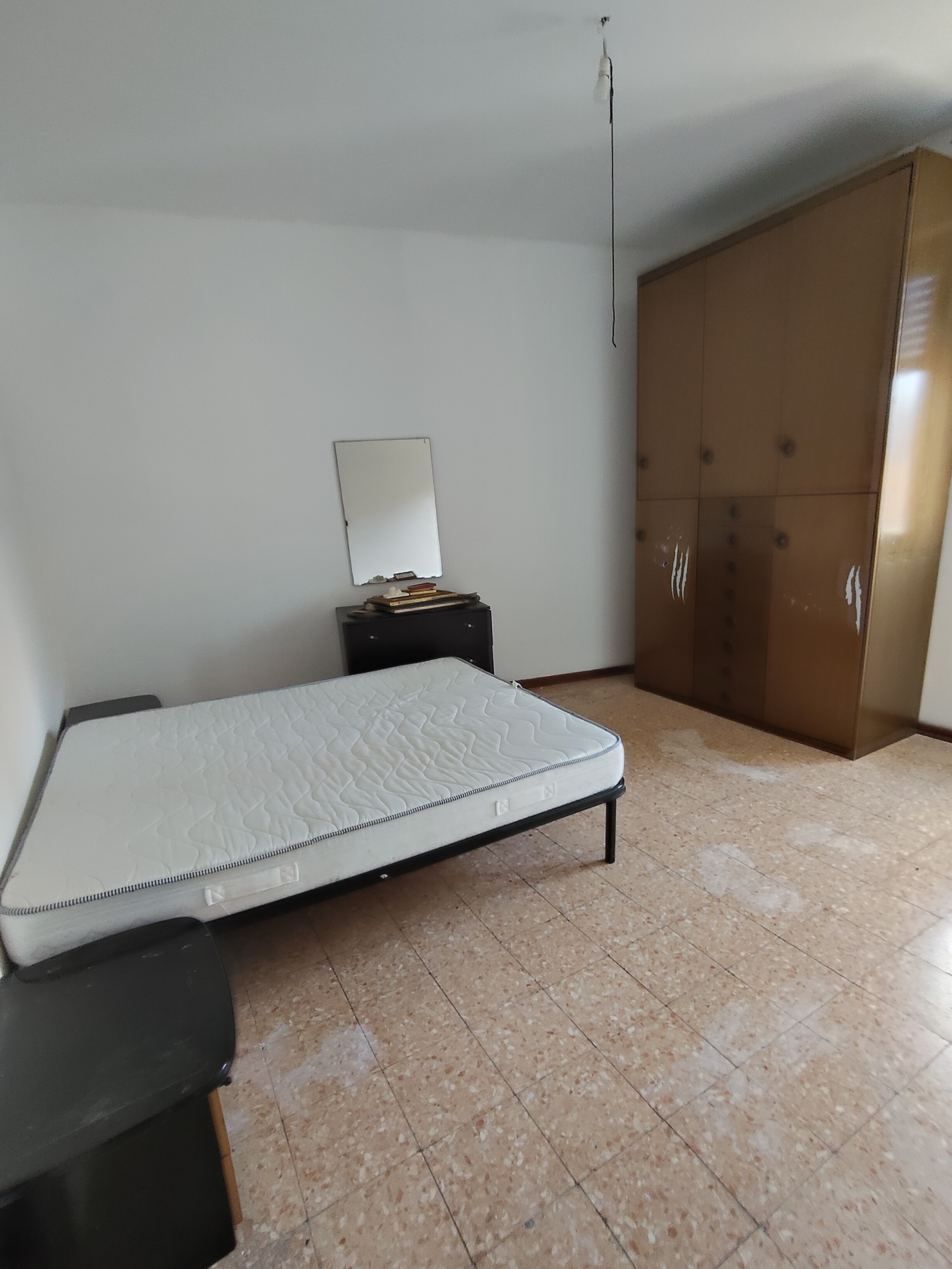 Bilocale da ristrutturare in centro, Borgonovo Val Tidone