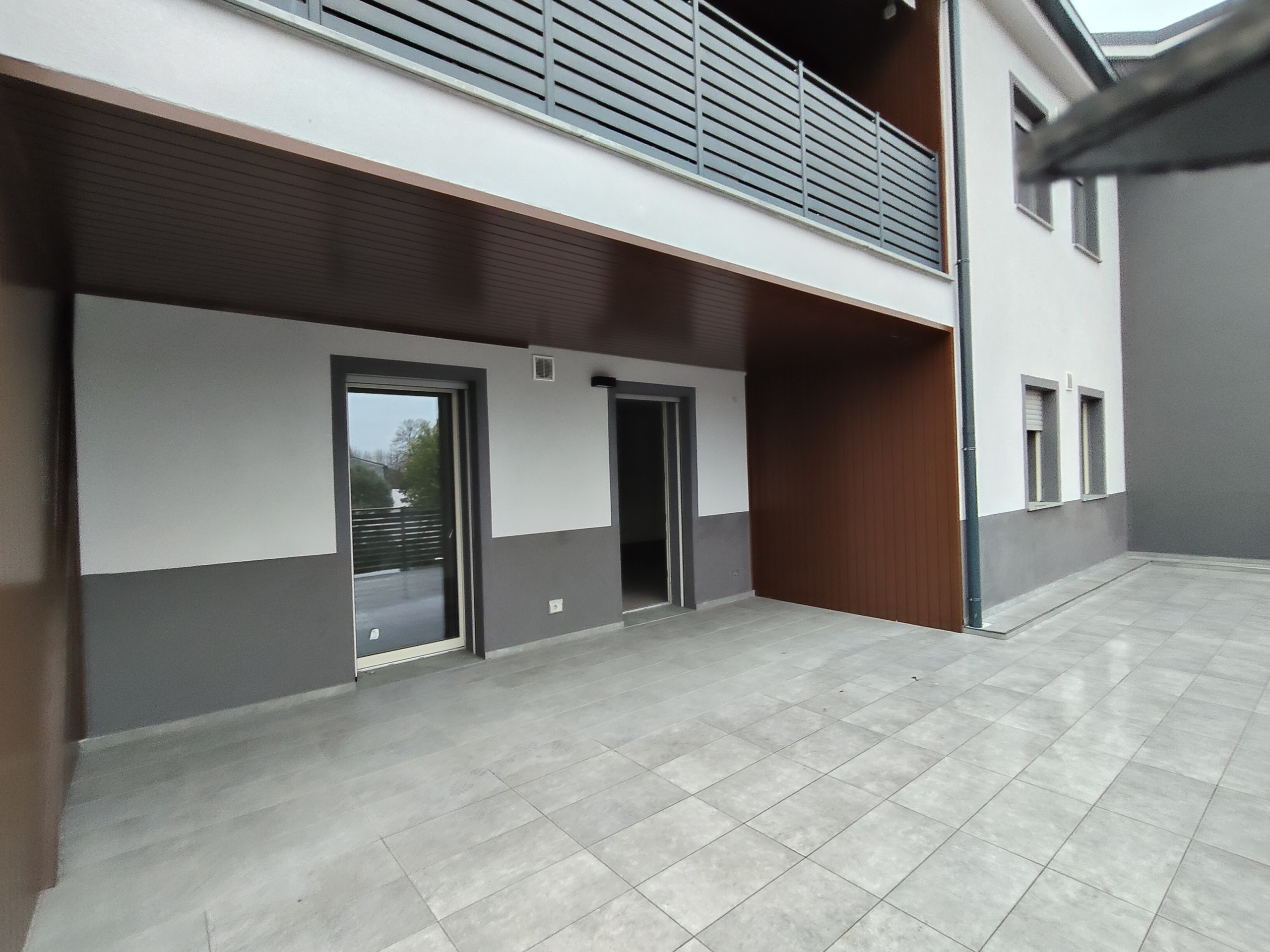 Appartamento con terrazzo in corso giacomo matteotti, Castel San Giovanni