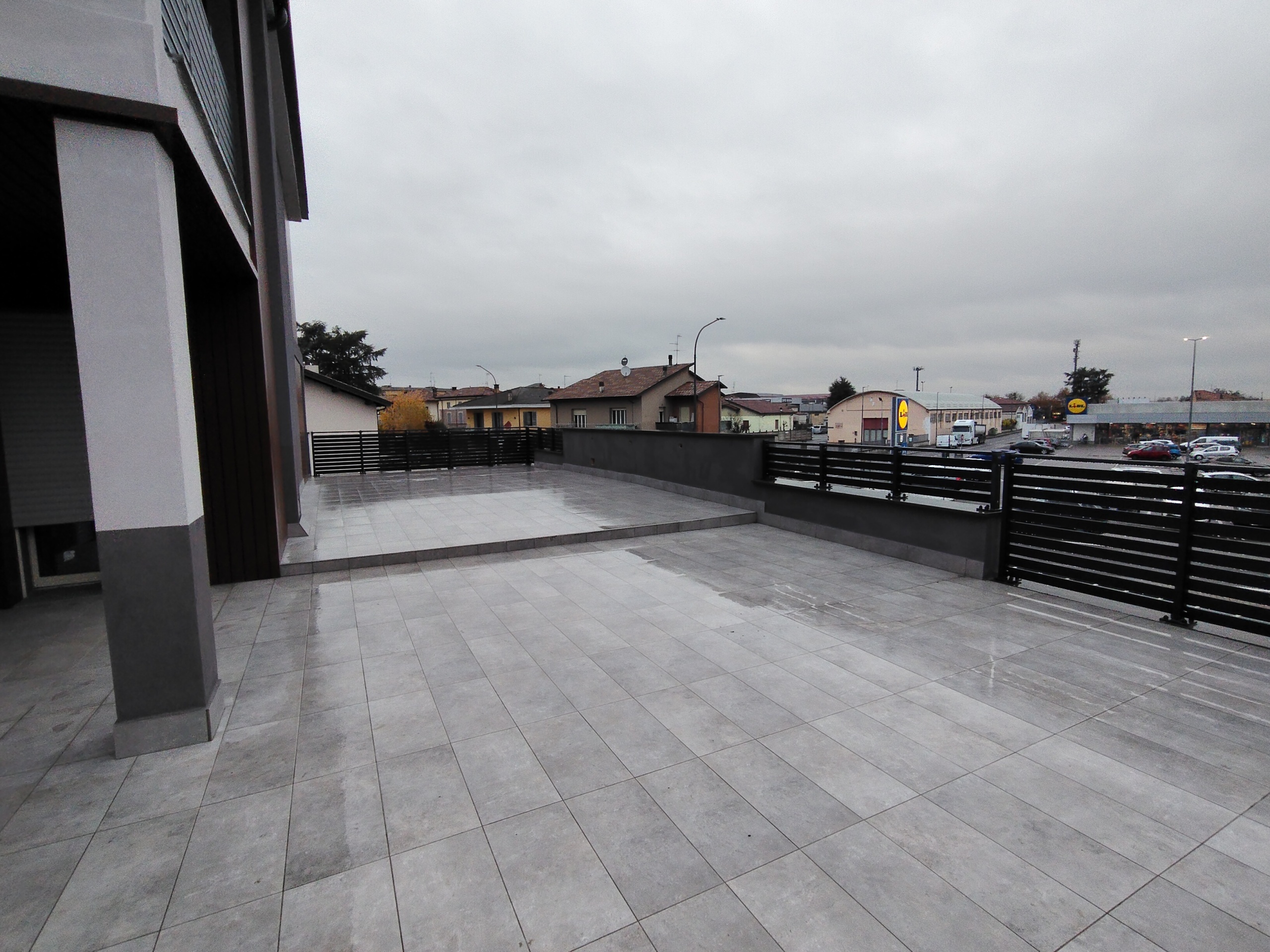 Appartamento con terrazzo in corso giacomo matteotti, Castel San Giovanni