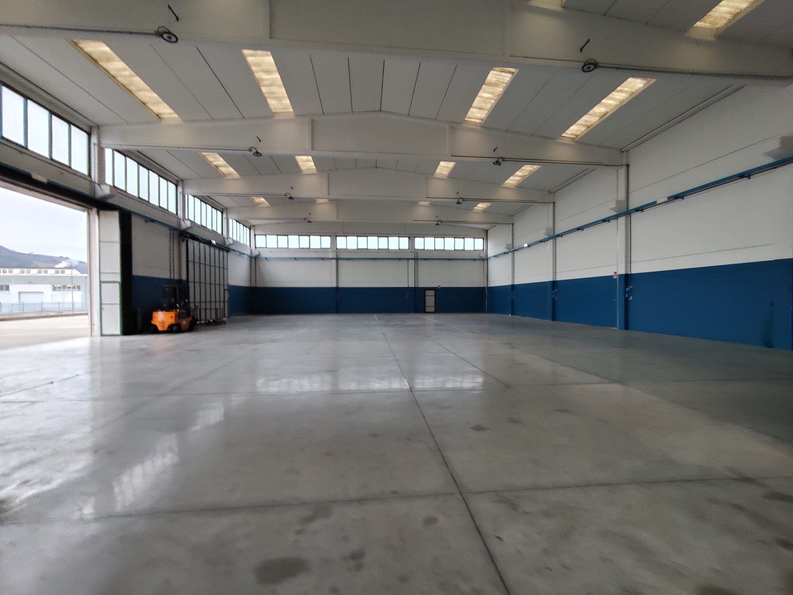 Capannone in vendita in via campo sportivo, Pianello Val Tidone