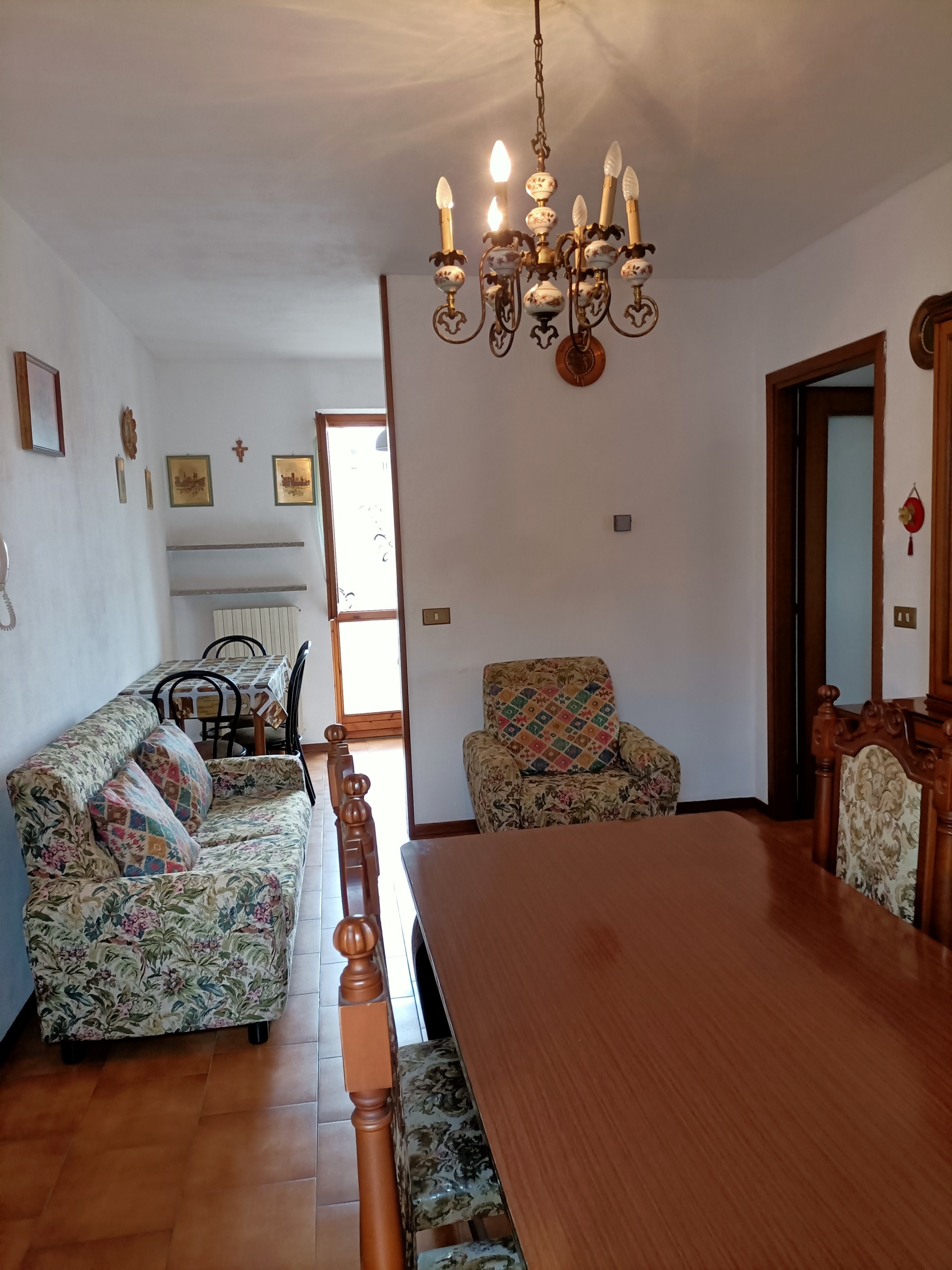 Trilocale con box in via giacomo puccini, Pianello Val Tidone