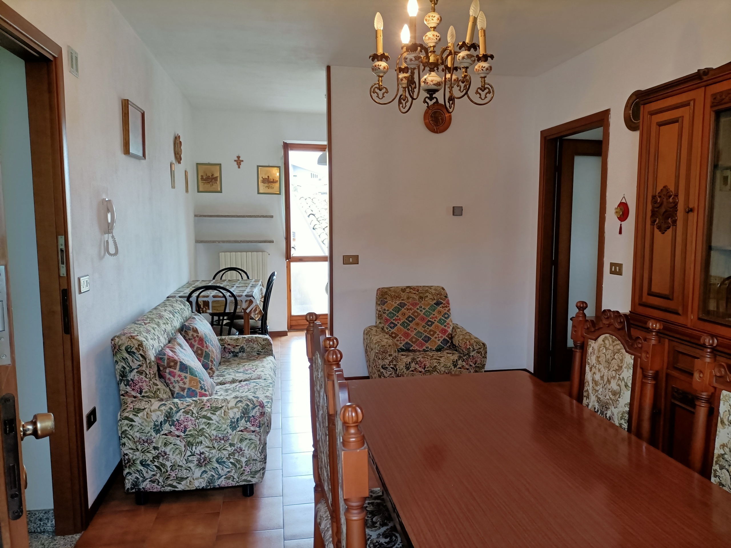 Trilocale con box in via giacomo puccini, Pianello Val Tidone