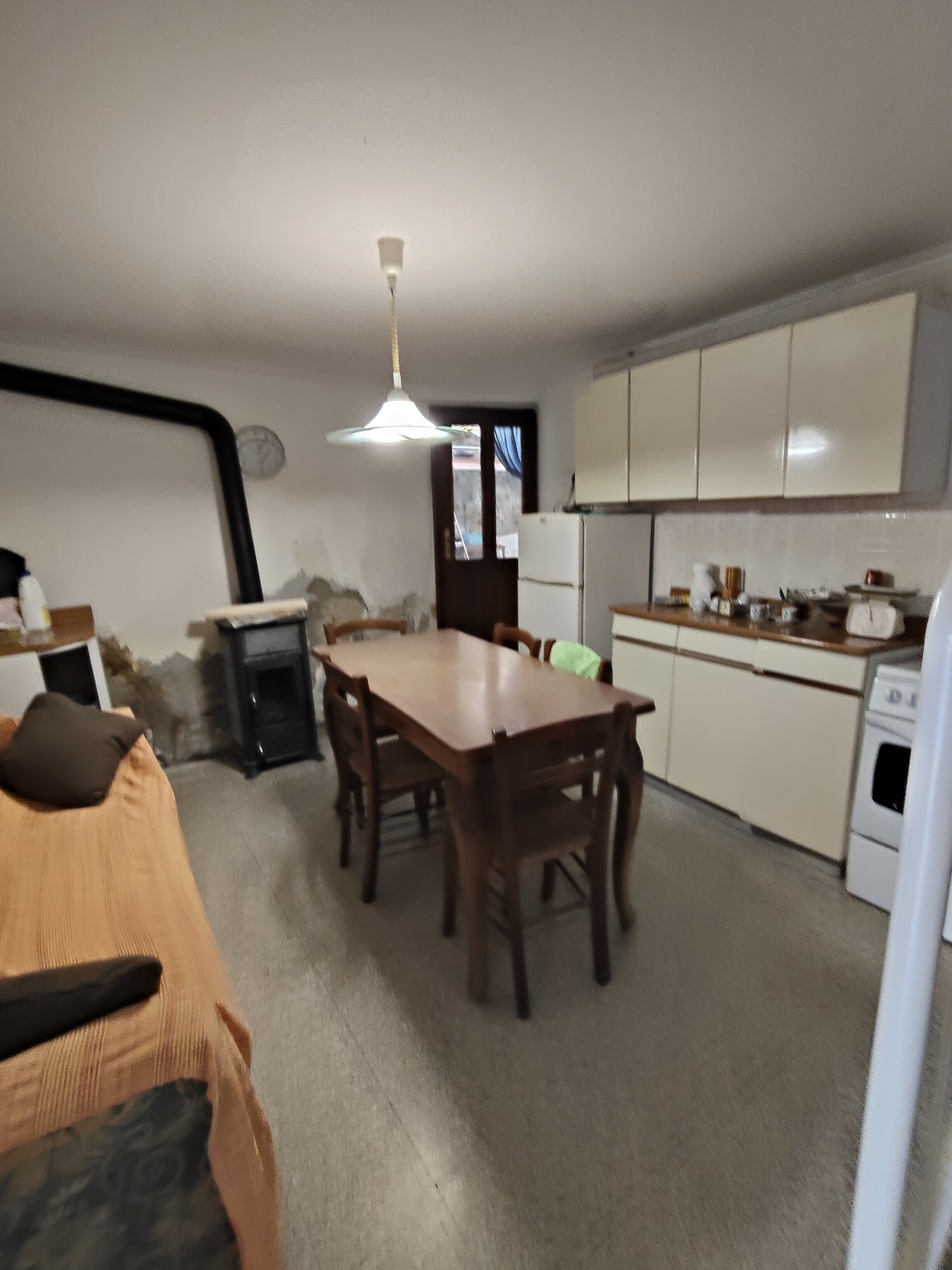 Casa indipendente con terrazzo in via guglielmo marconi, Ziano Piacentino