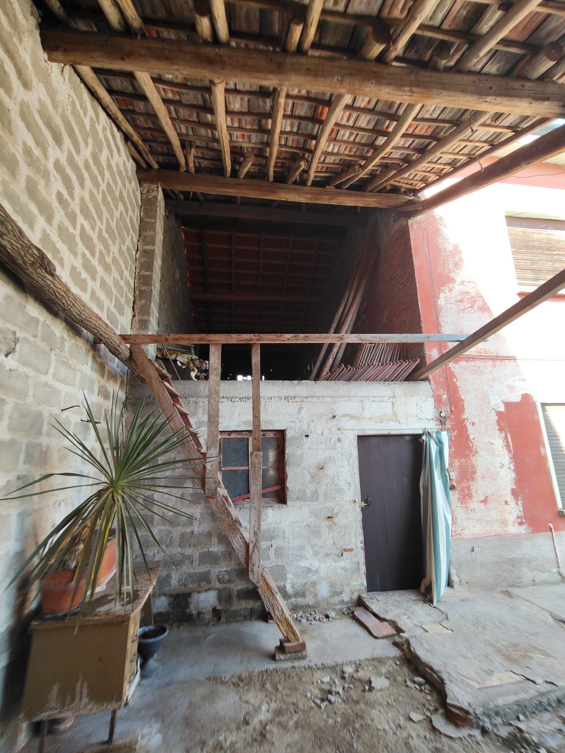 Casa indipendente da ristrutturare in via enrico fermi 13, Pieve Porto Morone