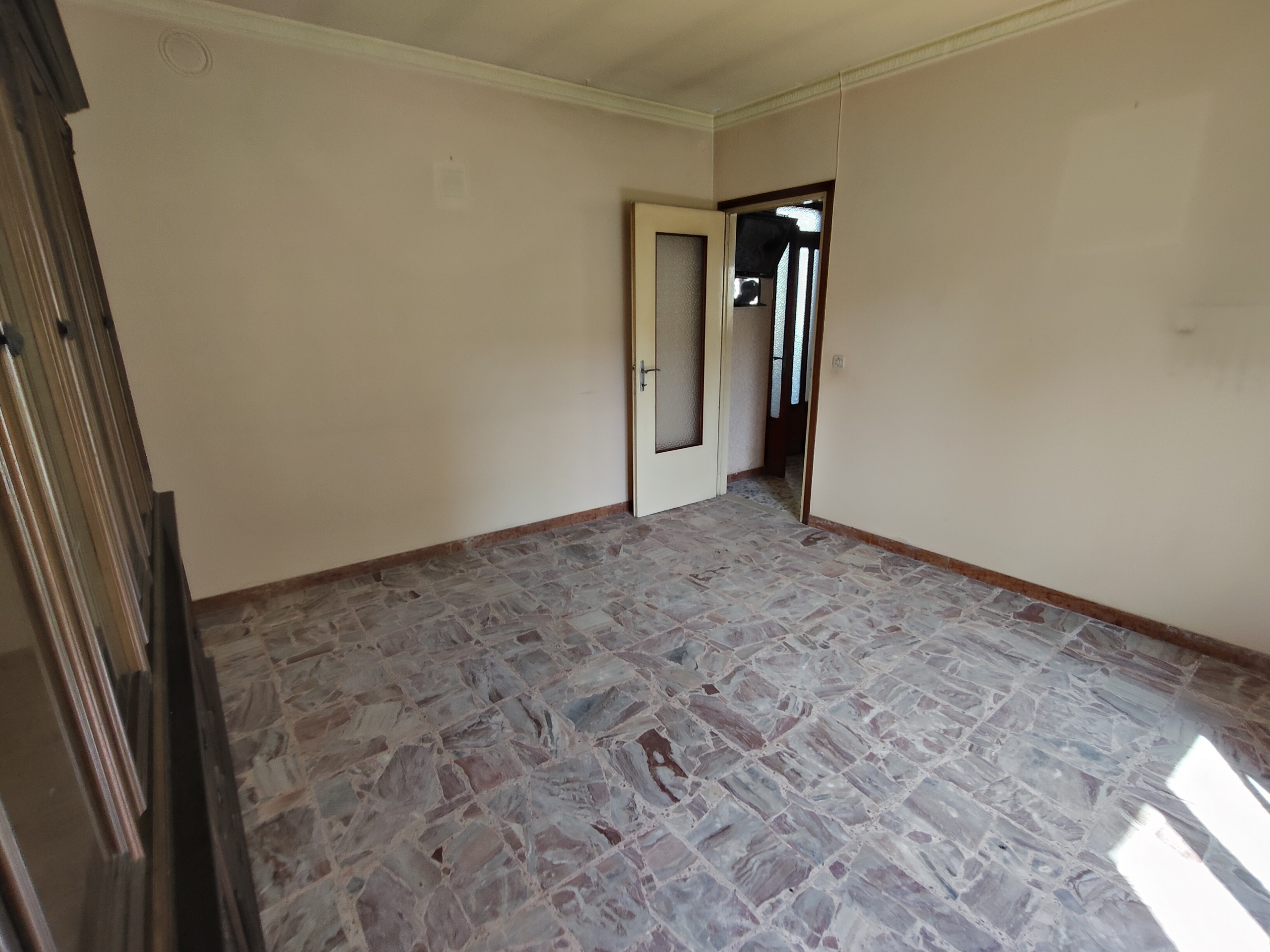 Casa indipendente da ristrutturare in localit� casa perotti, Alta Val Tidone