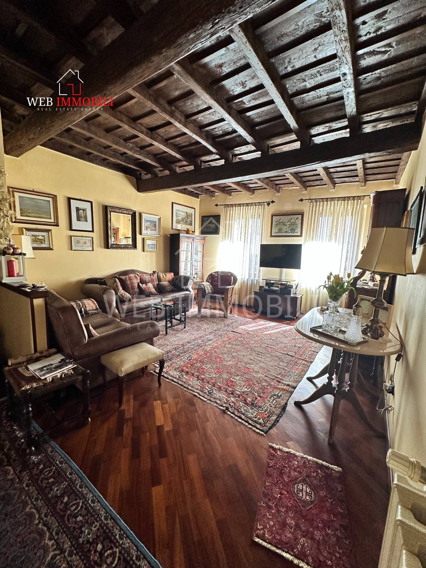 Appartamento con terrazzo a Vigevano