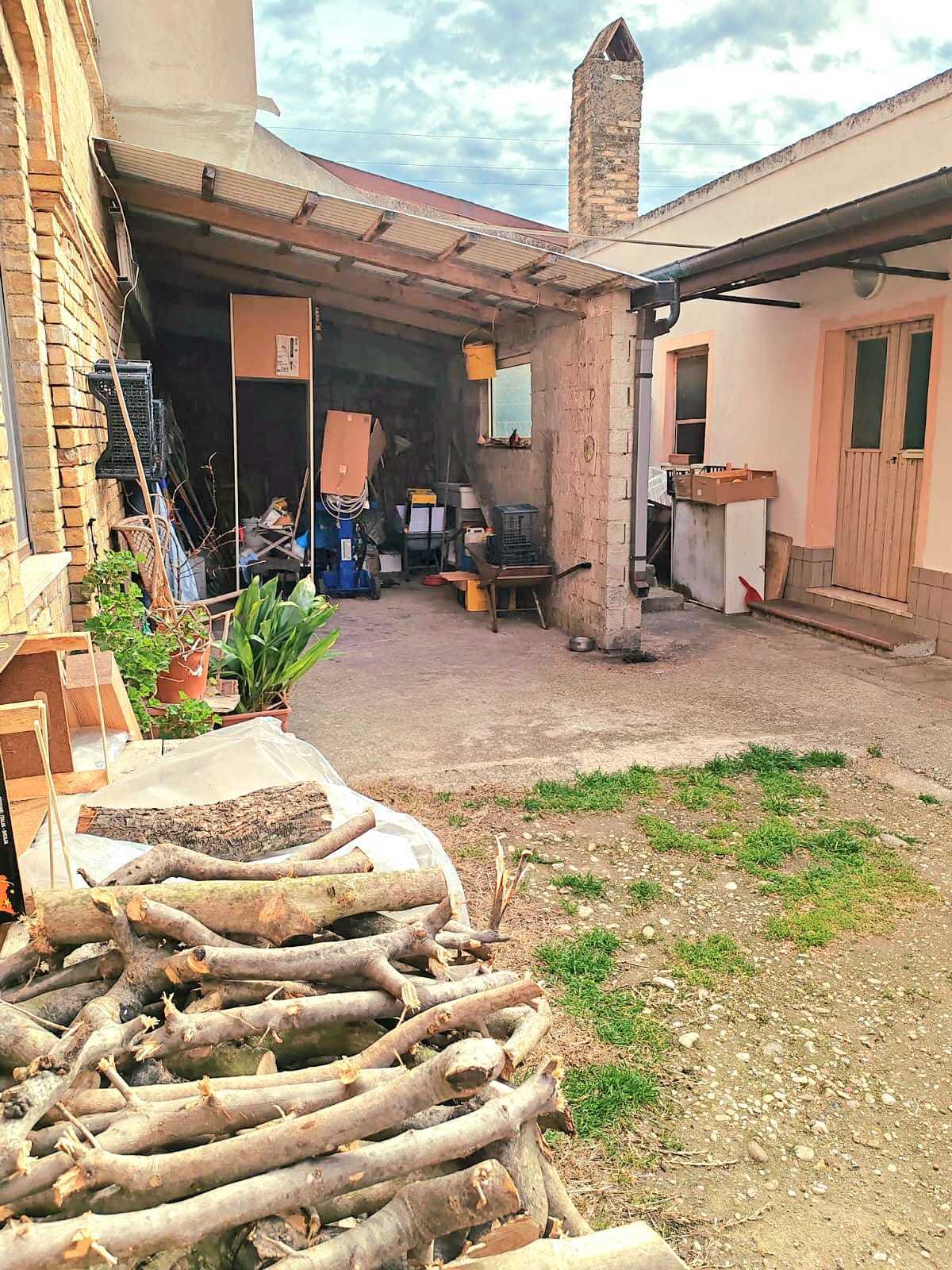 Casa indipendente da ristrutturare in colle capuano 16, San Vito Chietino