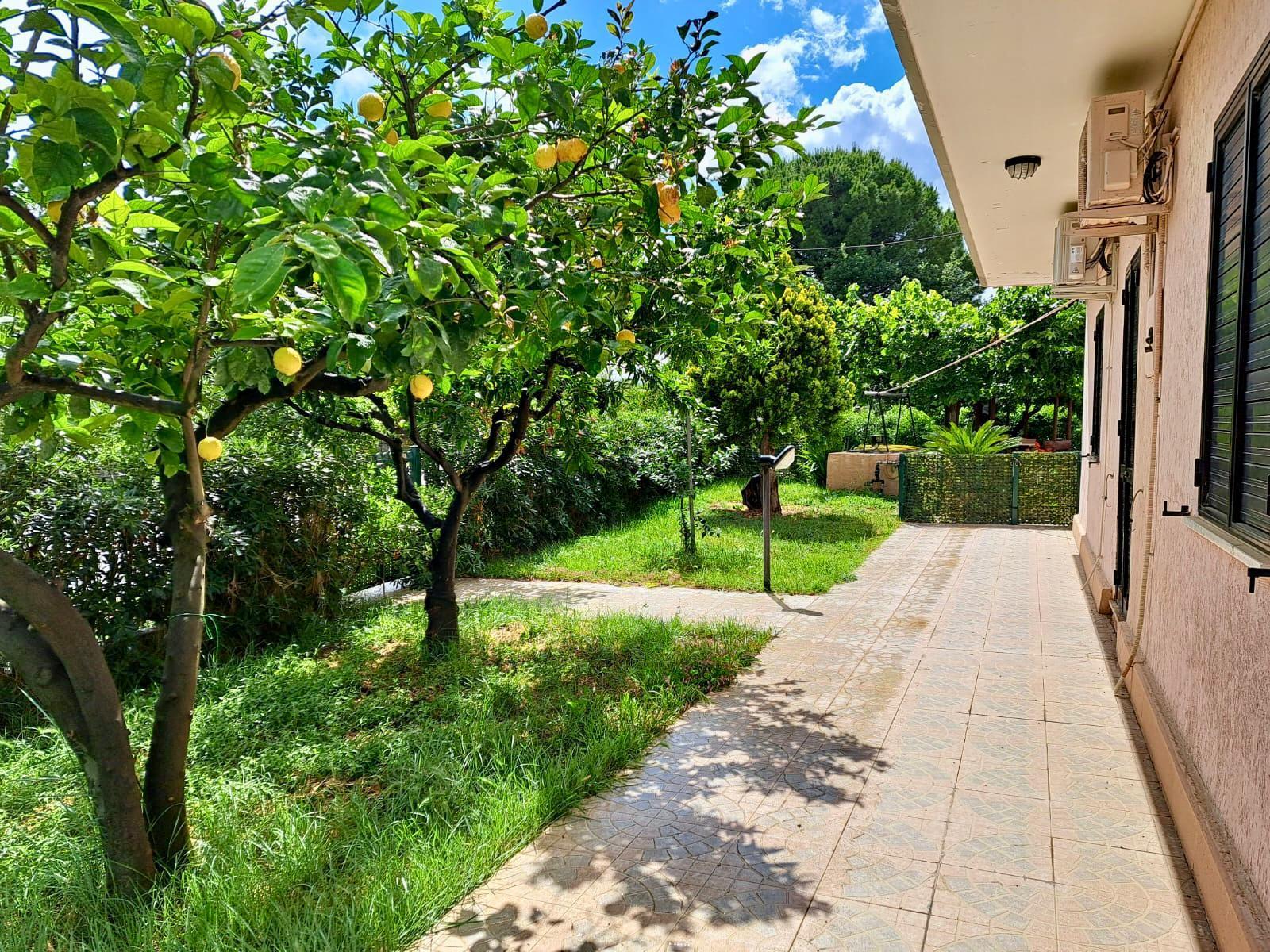 Appartamento con giardino in contrada codacchie 22, Rocca San Giovanni
