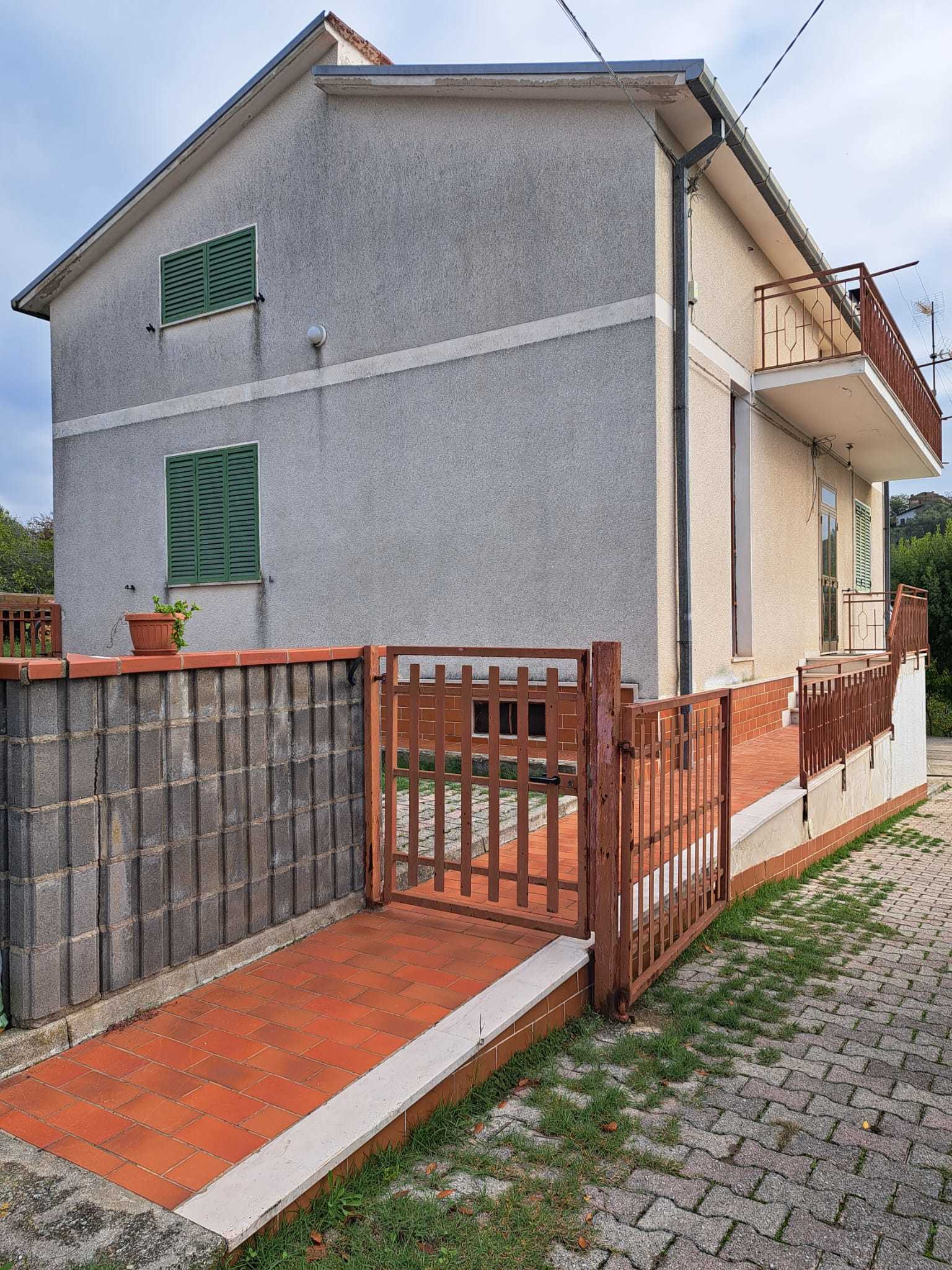 Casa indipendente con giardino in contrada rizzacorno 116, Lanciano