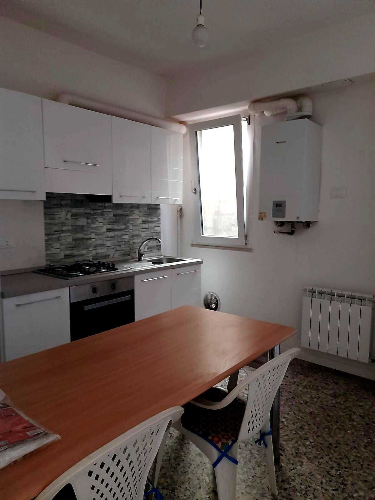 Quadrilocale da ristrutturare in via dino ciriaci 5, Lanciano