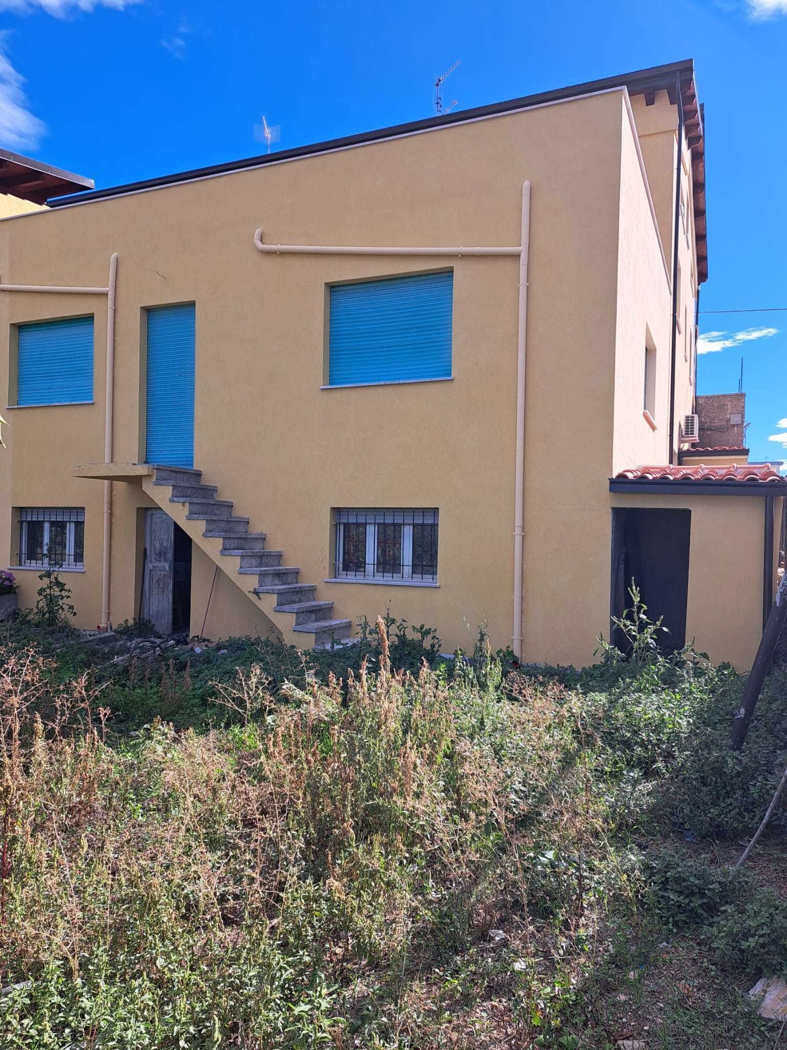 Ufficio con giardino in via per lanciano 52, Santa Maria Imbaro