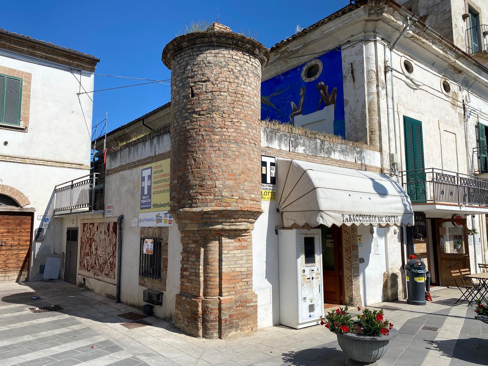 Locale commerciale in vendita in piazza san giorgio 4, Lanciano