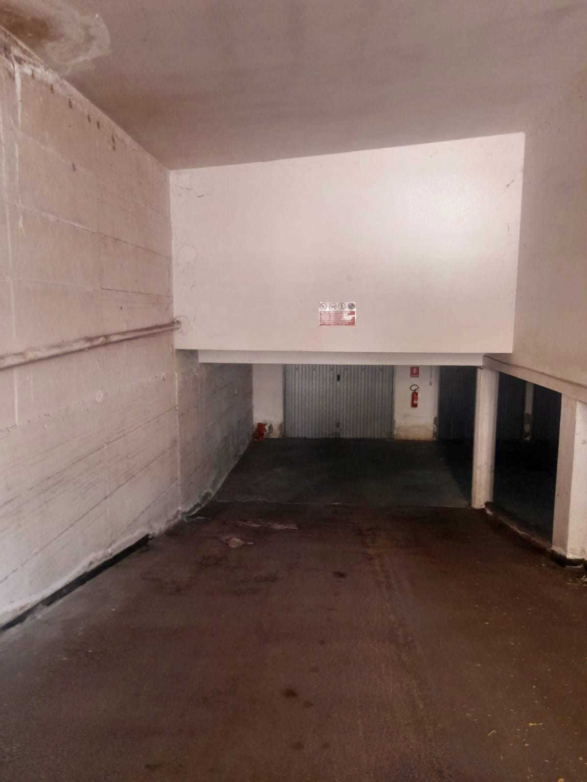 Posto auto coperto in affitto in via vincenzo bianco 6, Lanciano