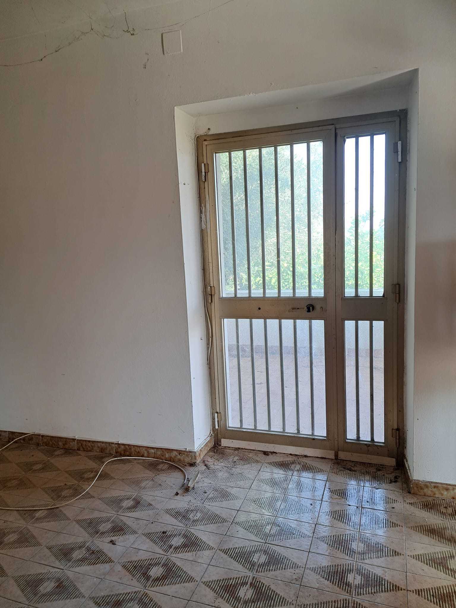 Casa indipendente con giardino in colle della fonte 94, Frisa