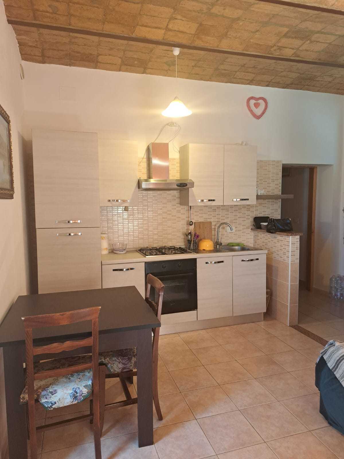 Trilocale con terrazzo in via marina 26, Fossacesia