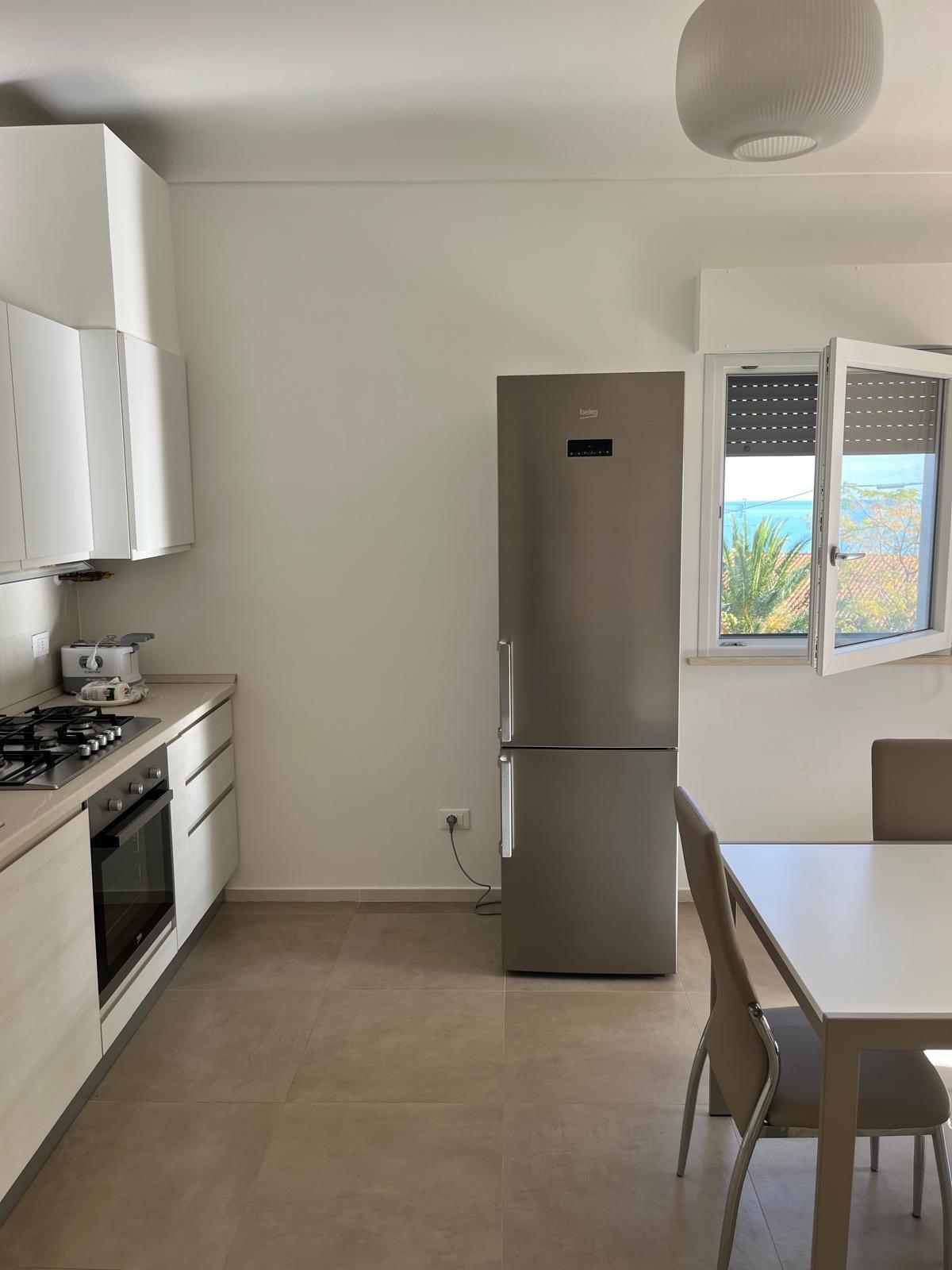 Quadrilocale vista mare in contrada piane favaro 190, Rocca San Giovanni