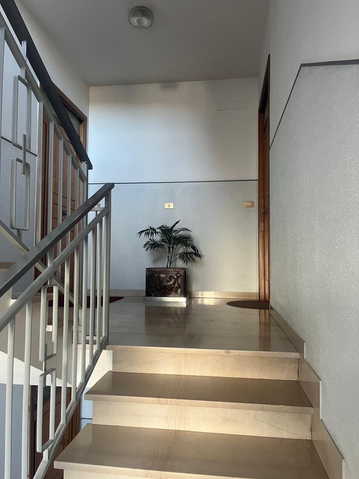 Appartamento con giardino in via martiri vi ott. 90, Lanciano