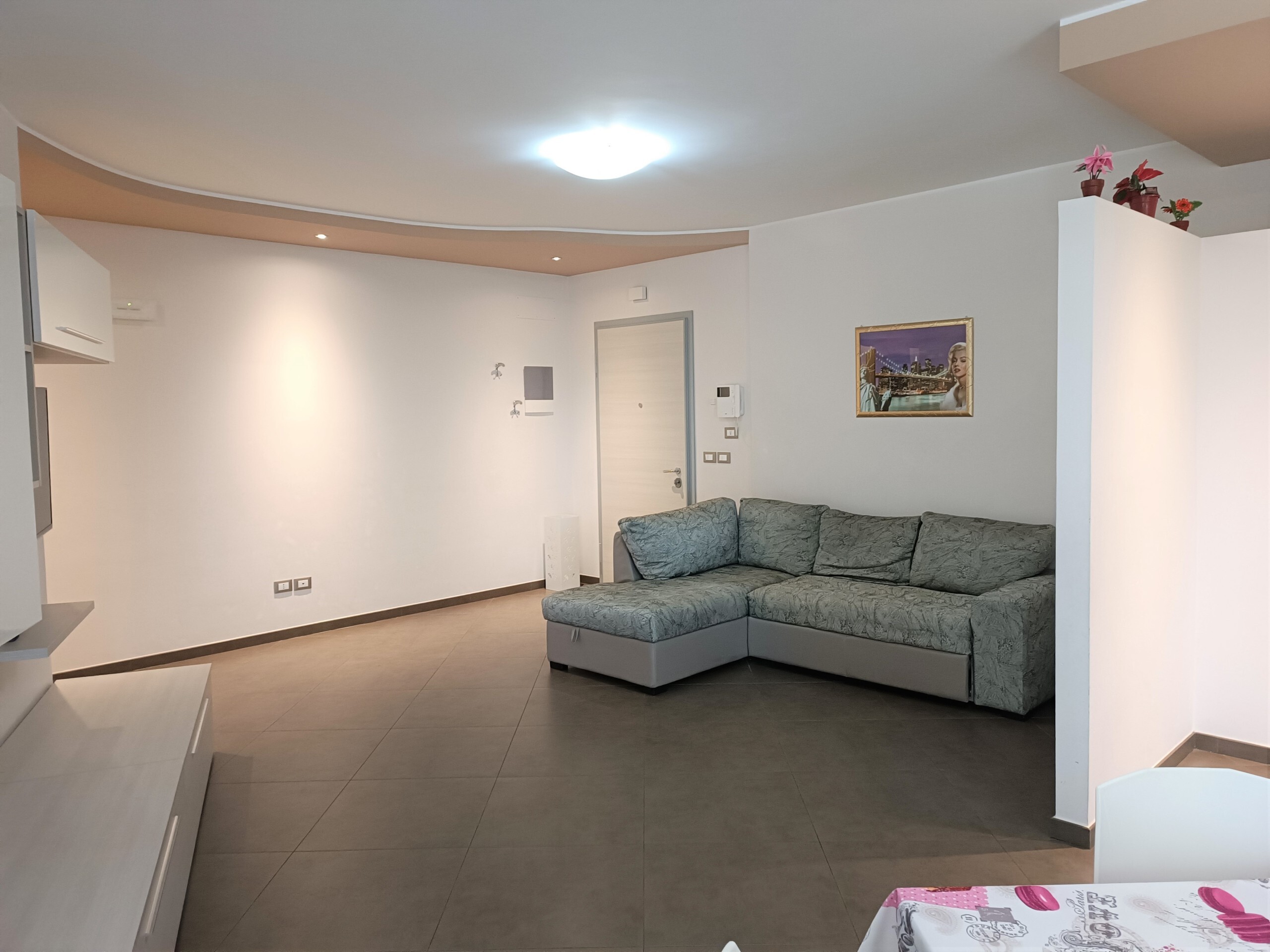 Quadrilocale con terrazzo in via del mare, Lanciano