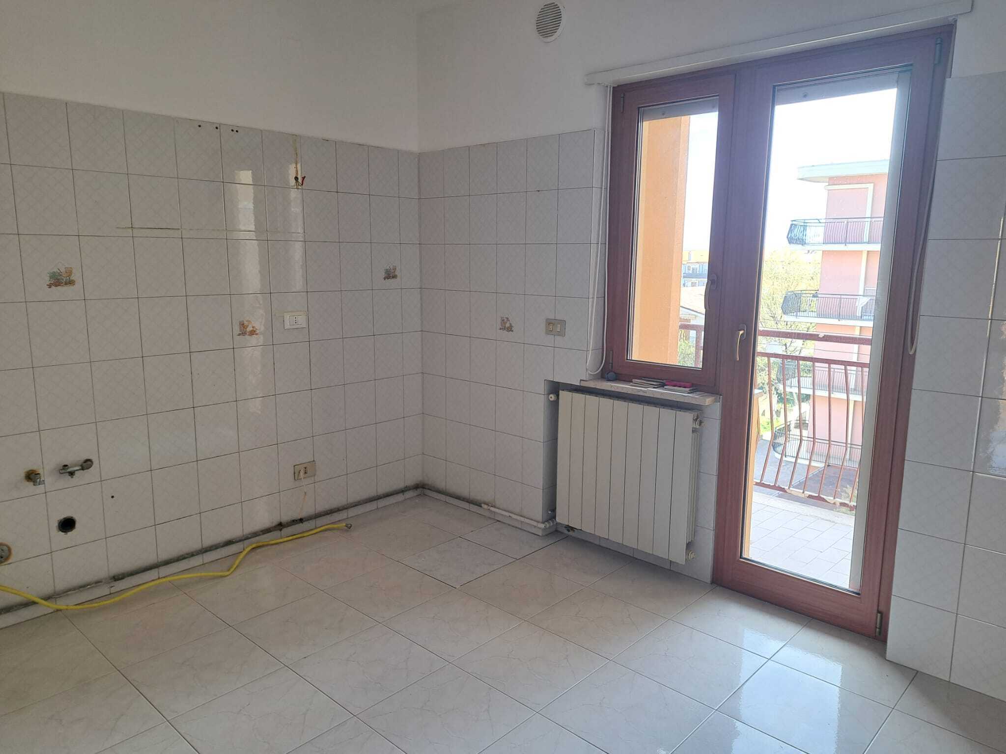 Appartamento in affitto in via v. bachelet 39, Fossacesia