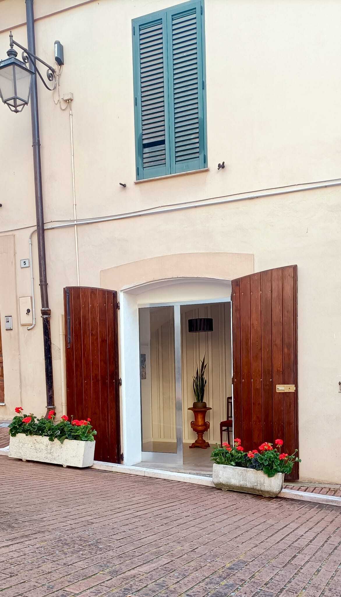 Locale commerciale ristrutturata in largo monsignor paolo tasso, Lanciano