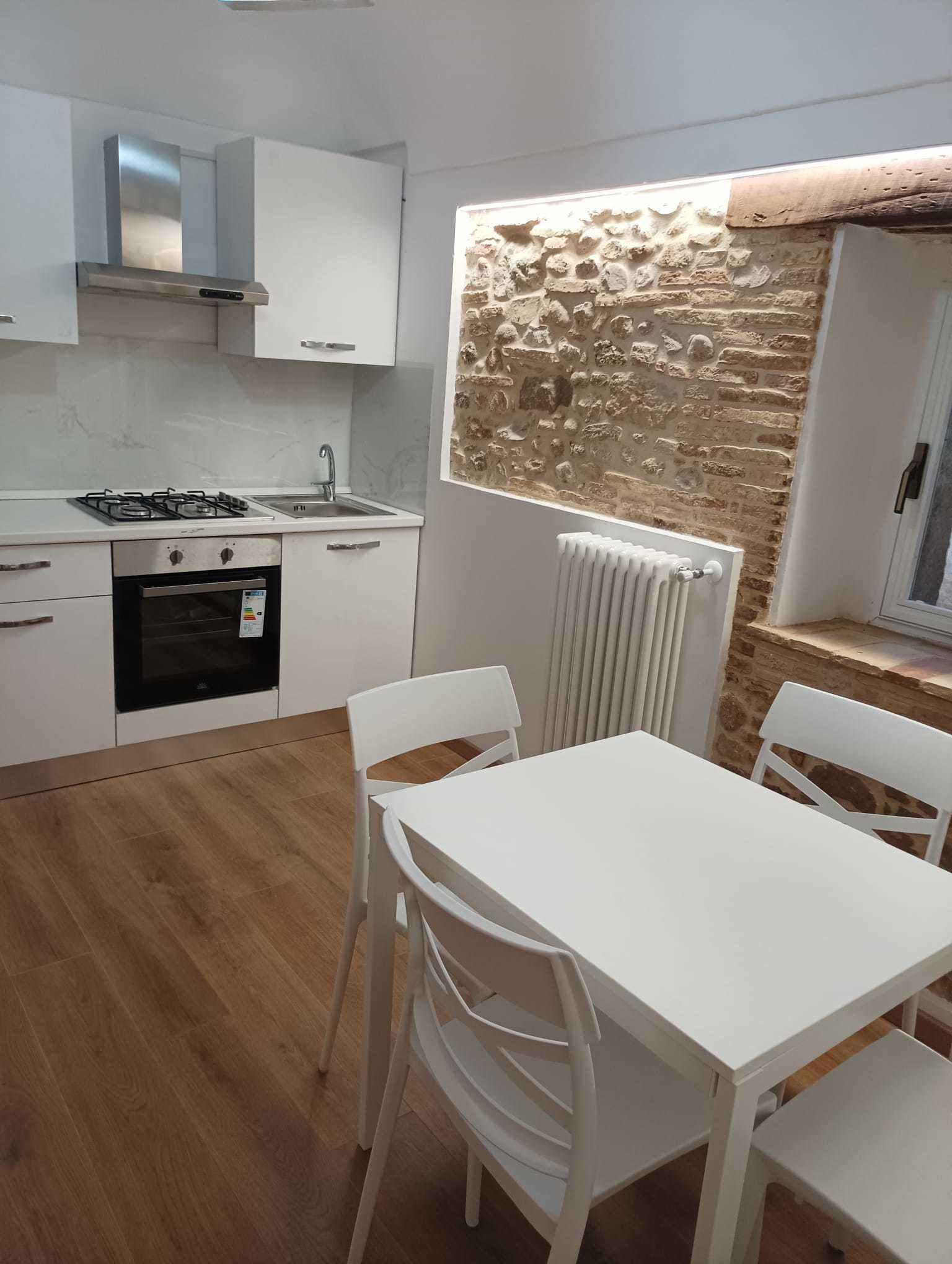 Casa indipendente in affitto in via romanelli, Lanciano