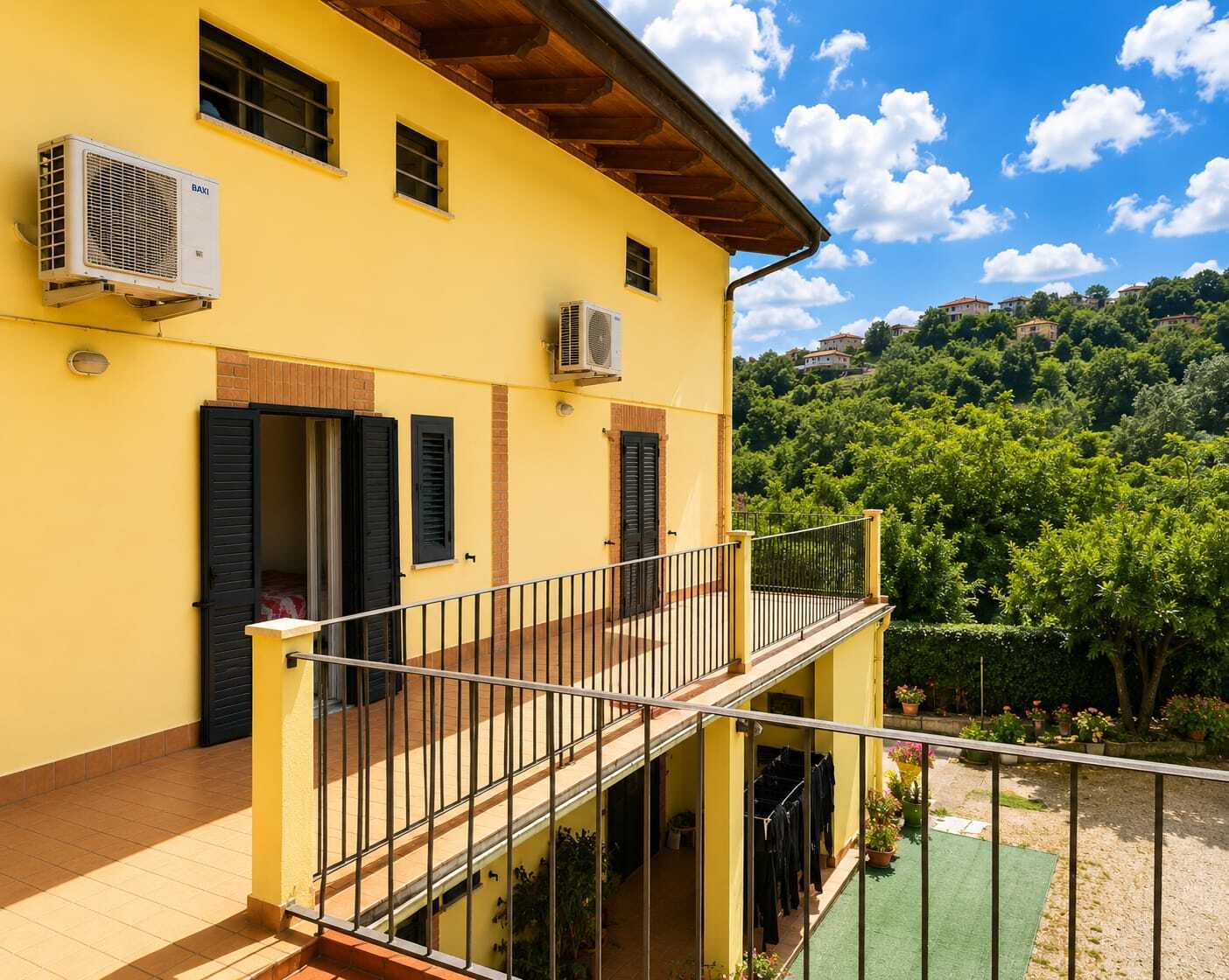 Casa indipendente con giardino in contrada santa maria dei mesi, Lanciano