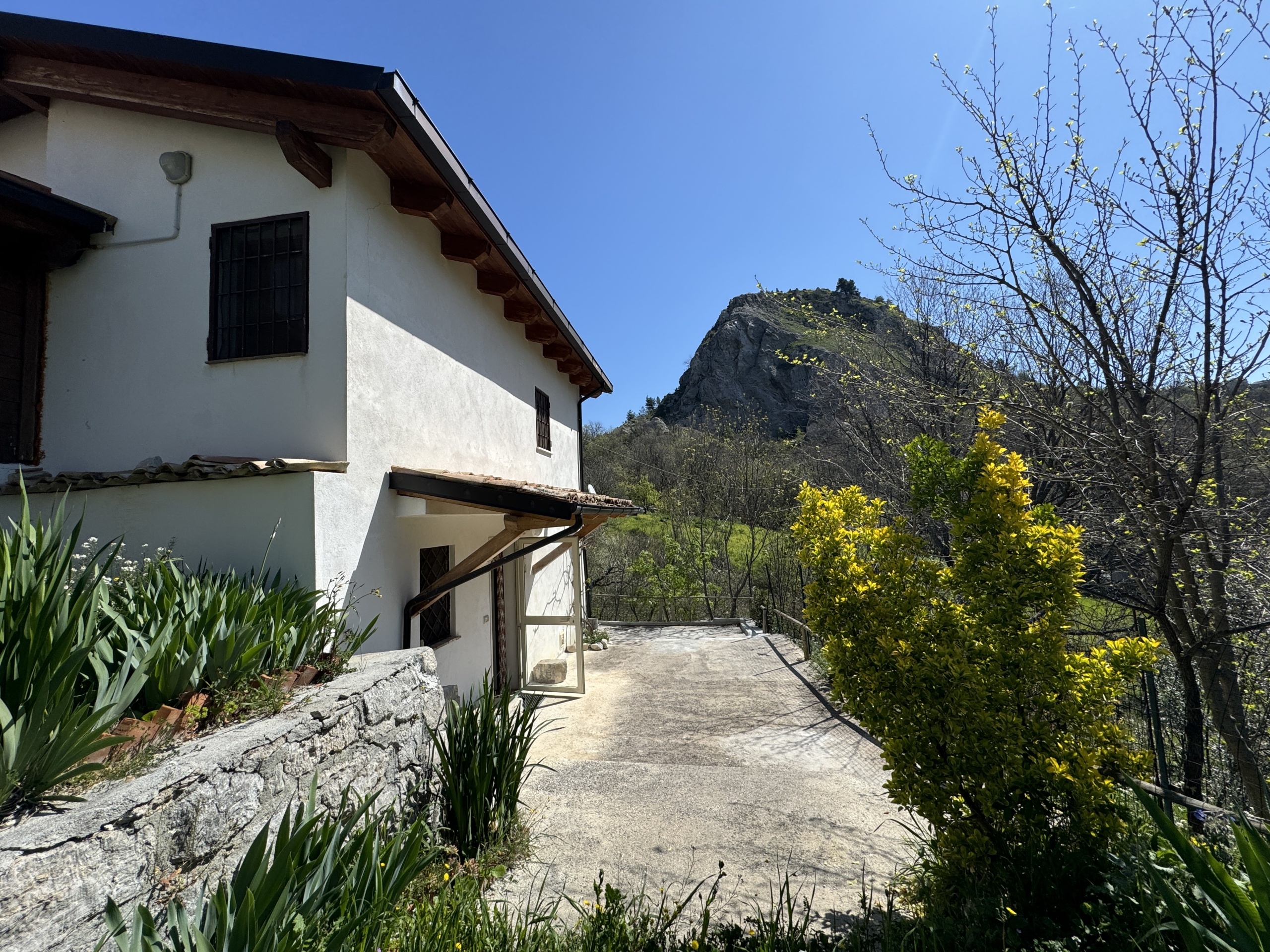 Casa indipendente in vendita a Gessopalena