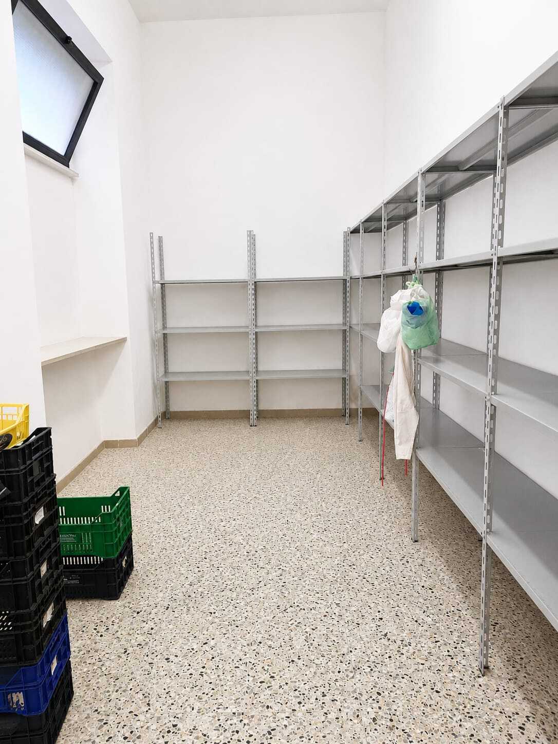 Locale commerciale in affitto in via martiri vi ott. 26, Lanciano