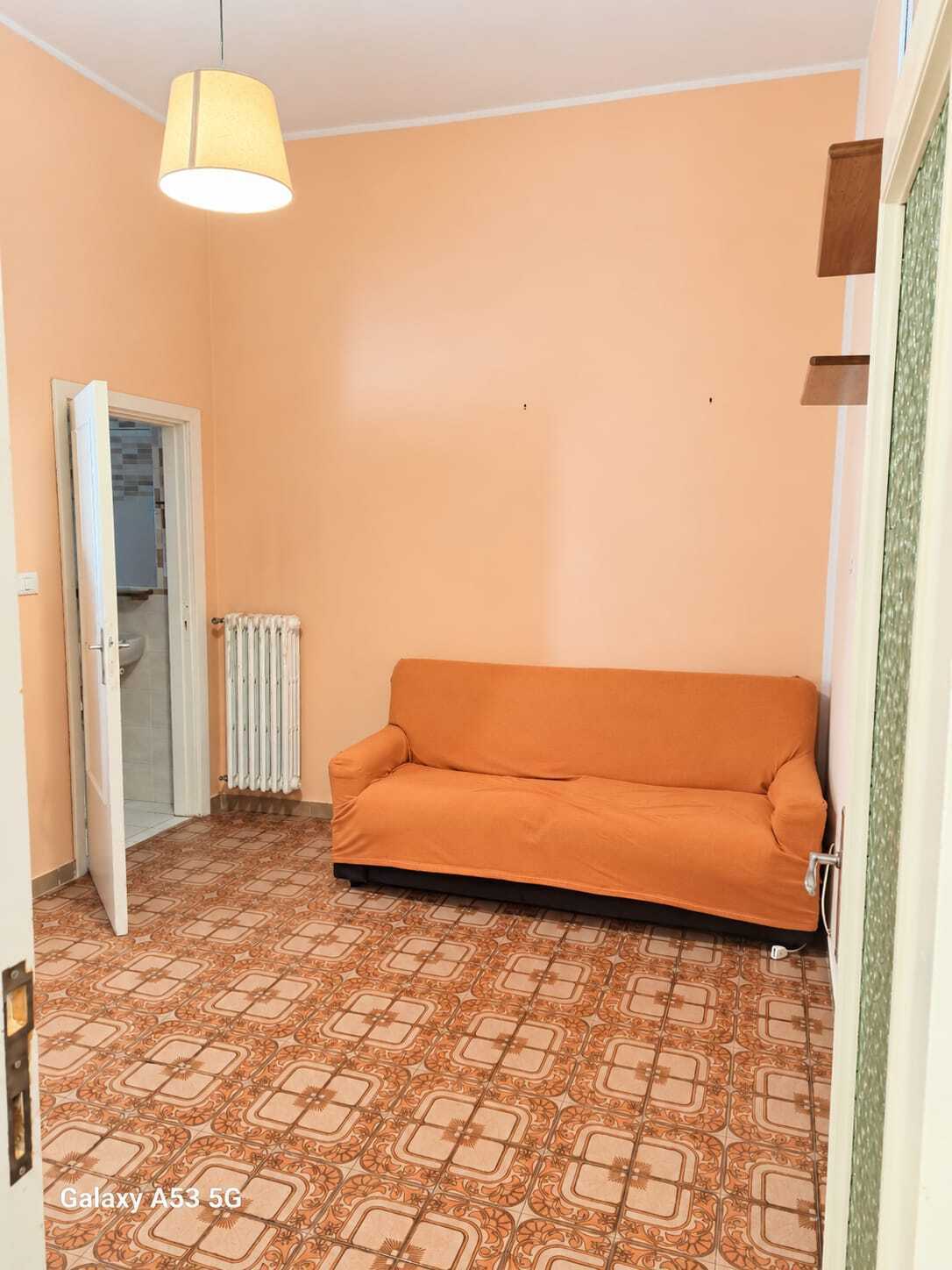 Casa indipendente con terrazzi in via monte maiella 19, Lanciano