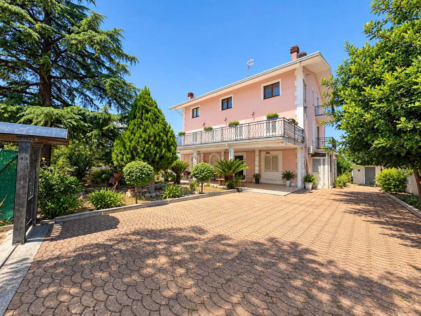 Casa indipendente con giardino in contrada brecciarola 14, Orsogna