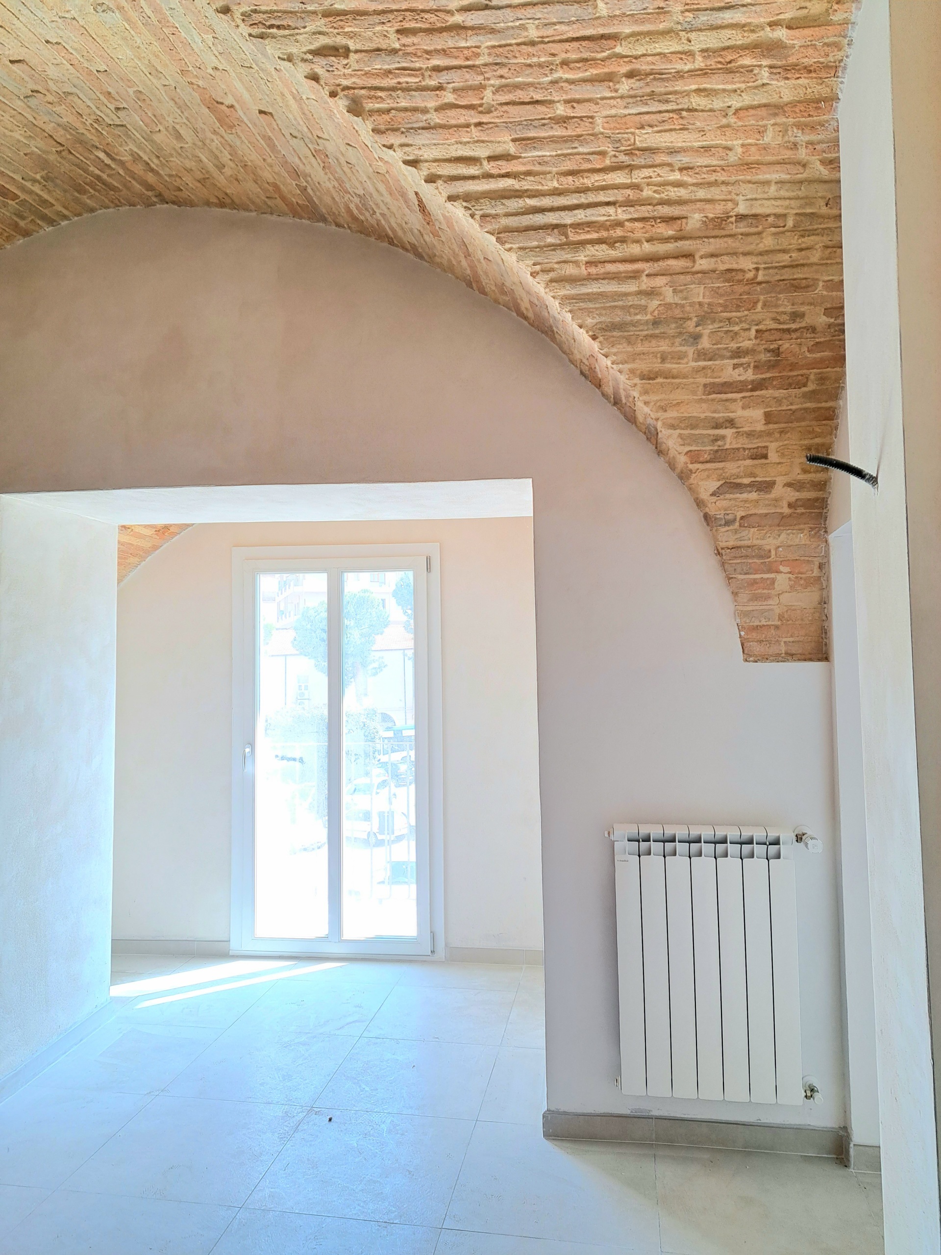 Quadrilocale ristrutturato in piazza pietrosa, Lanciano