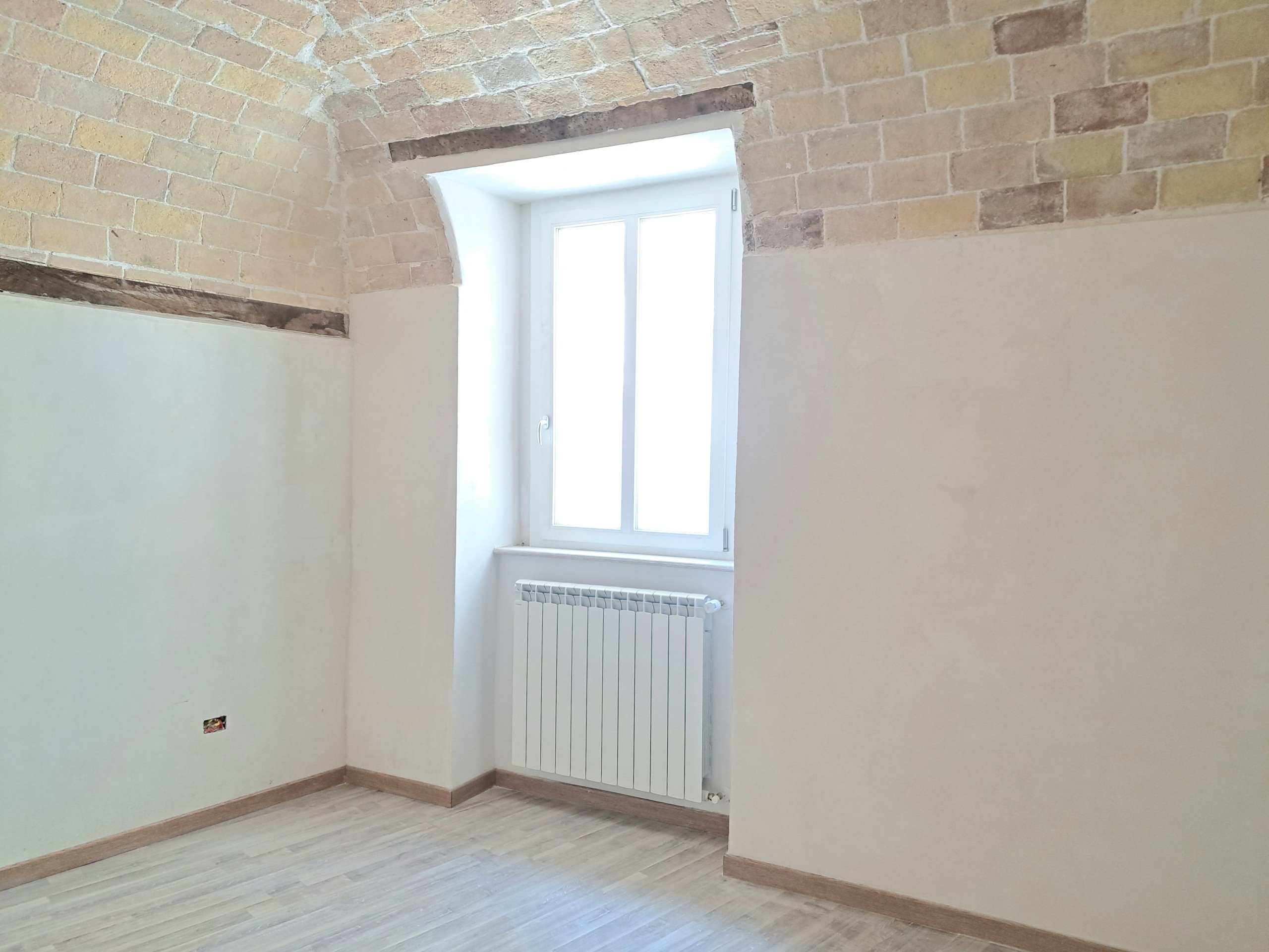 Quadrilocale ristrutturato in piazza pietrosa, Lanciano