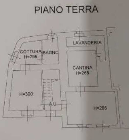 Bilocale da ristrutturare in via brione 7, Polaveno