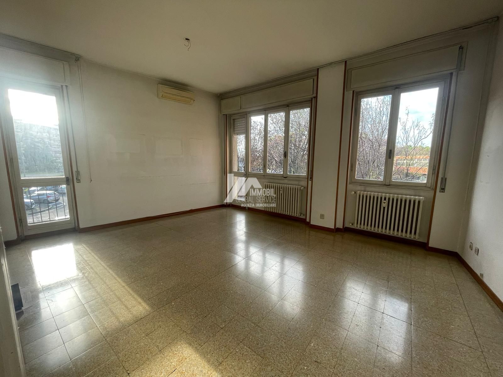 Trilocale classe A1 in via privata de vitalis, Brescia