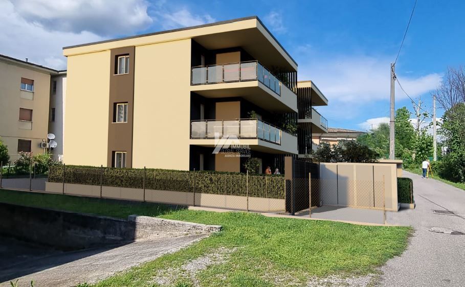 Trilocale con giardino in via giovanni battista bossini, Brescia